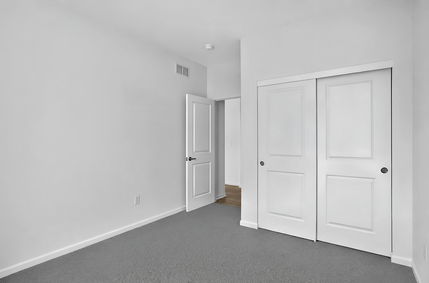 3846 Meadowridge Road Property Photo 7