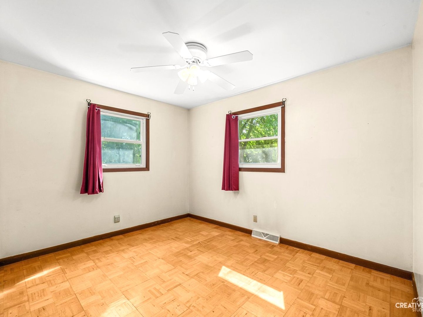 310 N View Street Property Photo 18