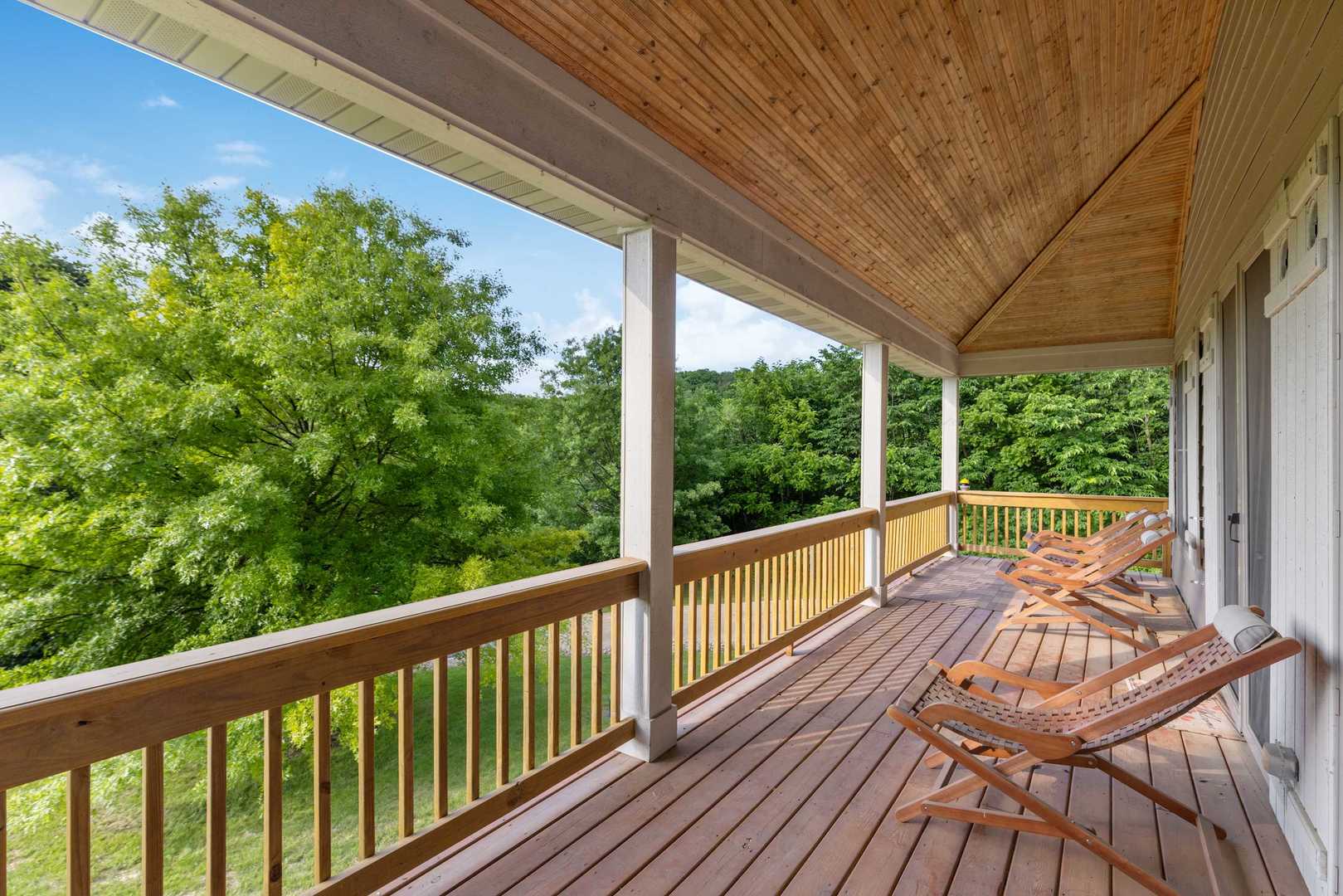 33 Sugarcreek Trail Property Photo 9