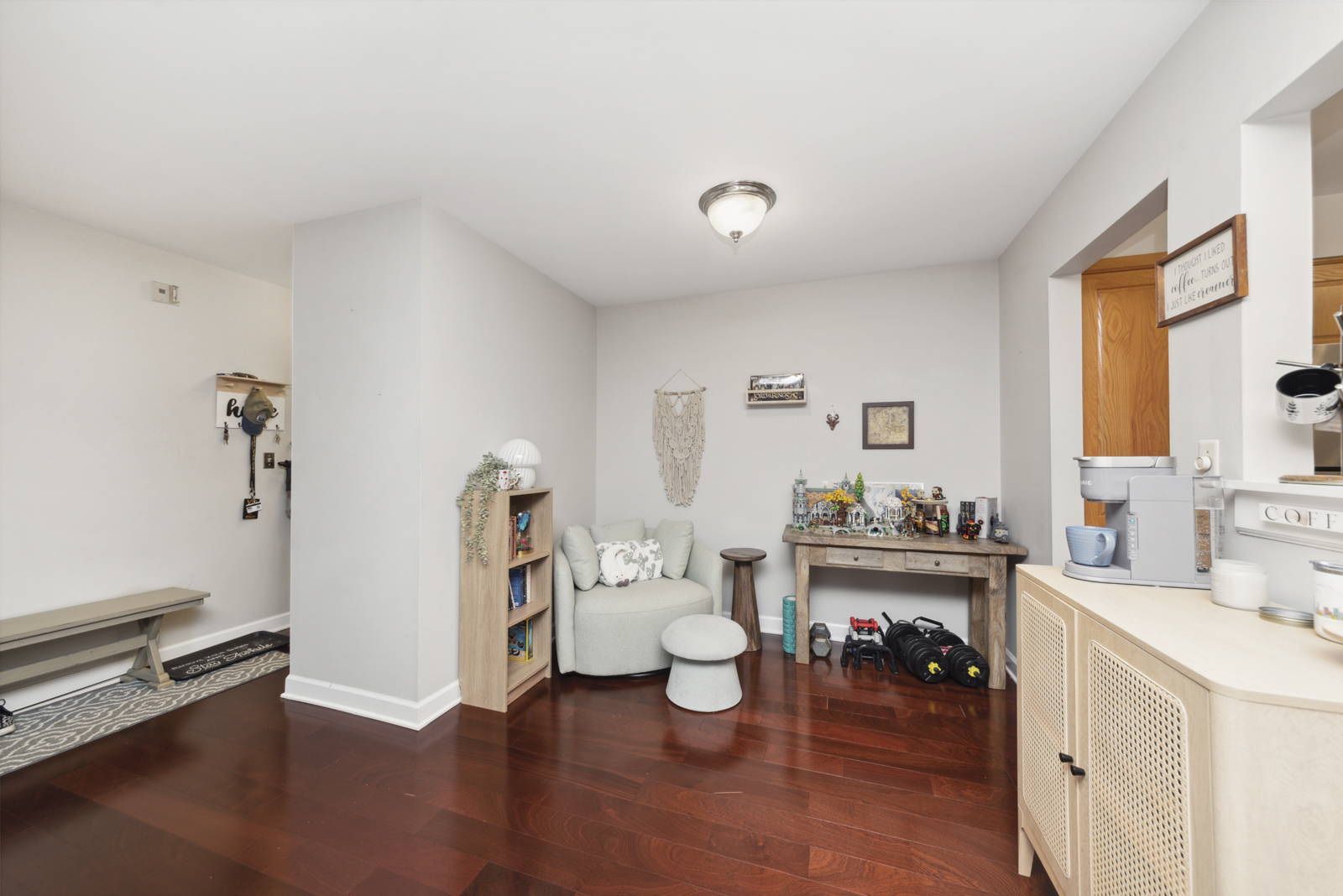 541 73rd Street 105 Property Photo 5