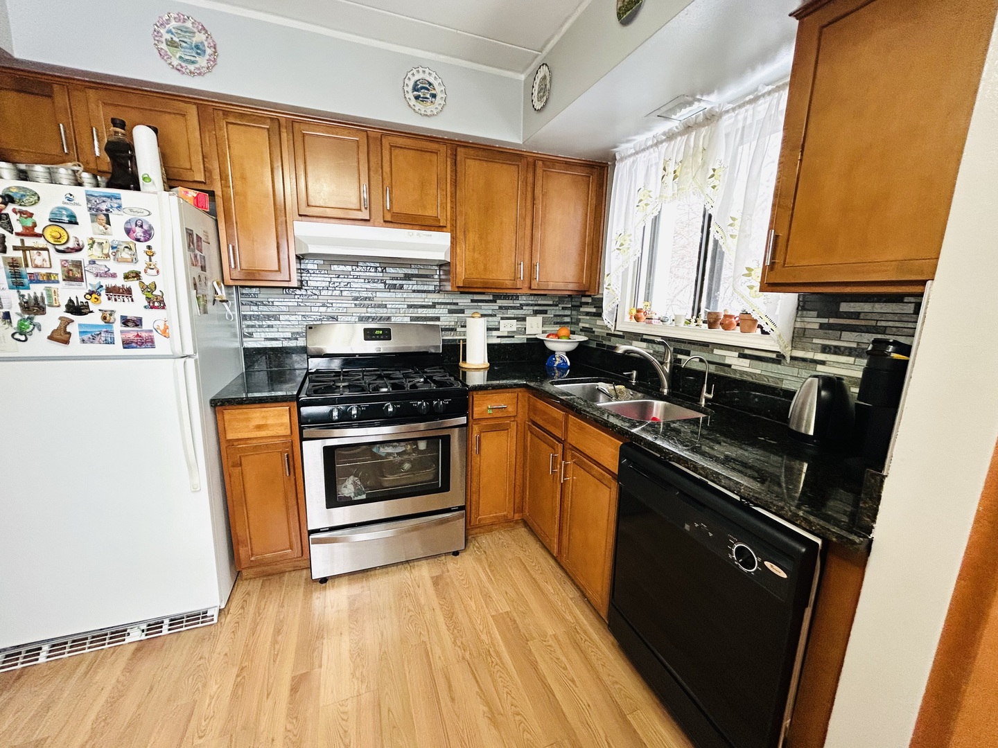 6329 175th Street 2n Property Photo 8