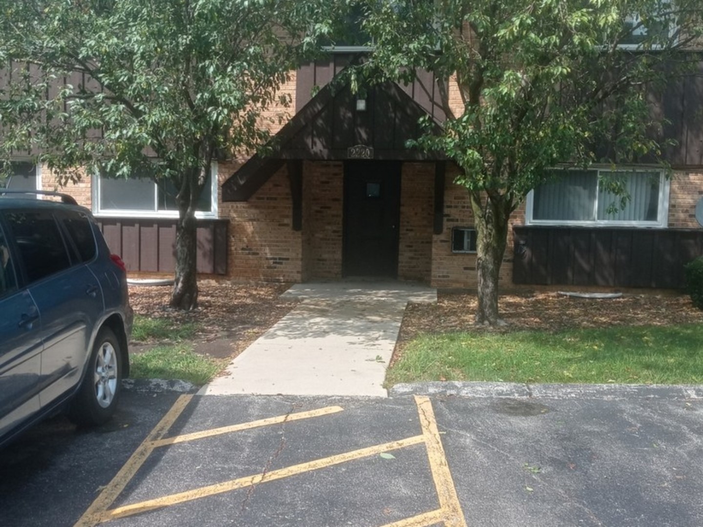 2220 Arbor Circle 26