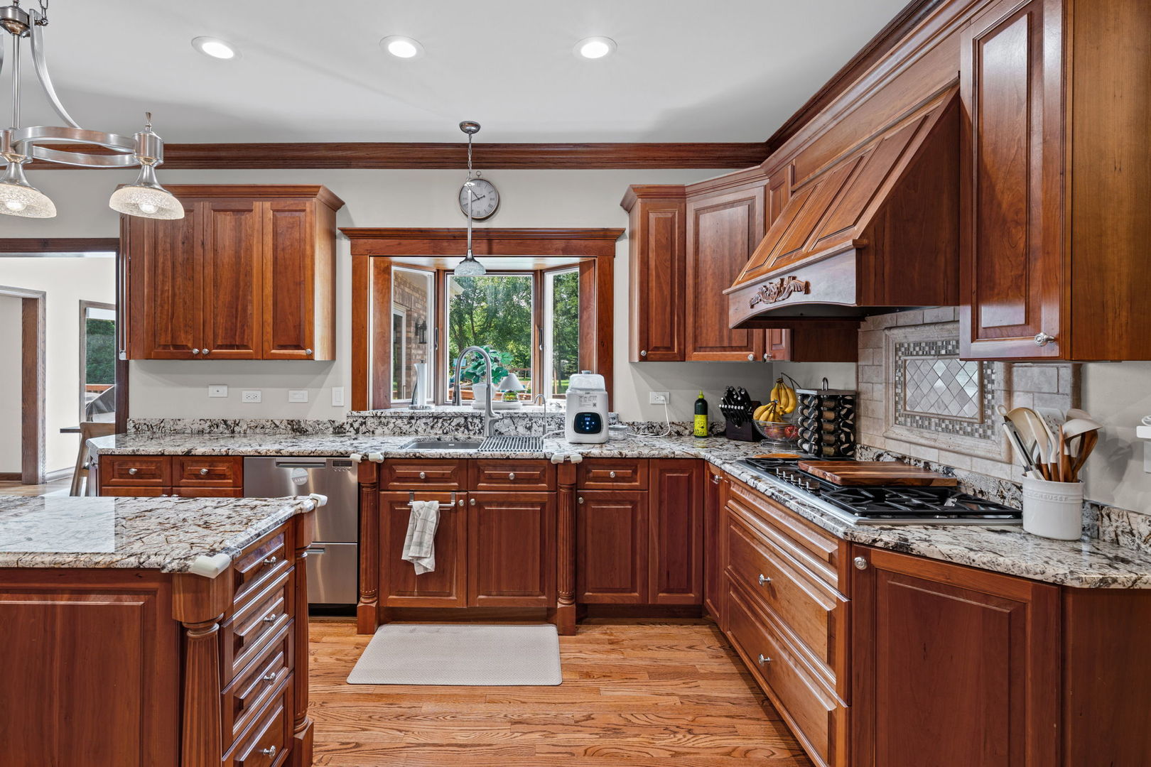 5657 Oakwood Circle Property Photo 11