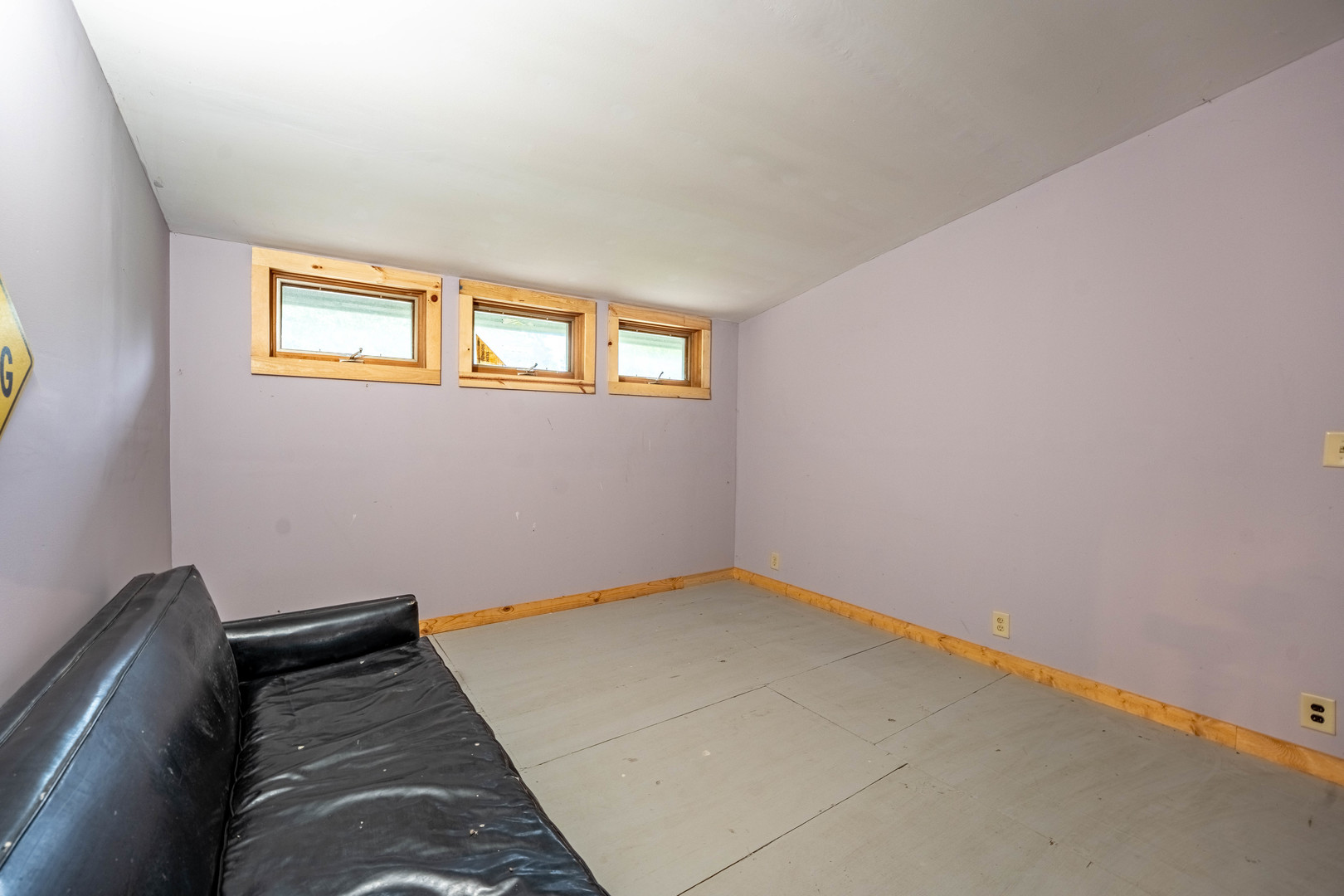 22620 Cottage Grove Avenue Property Photo 18