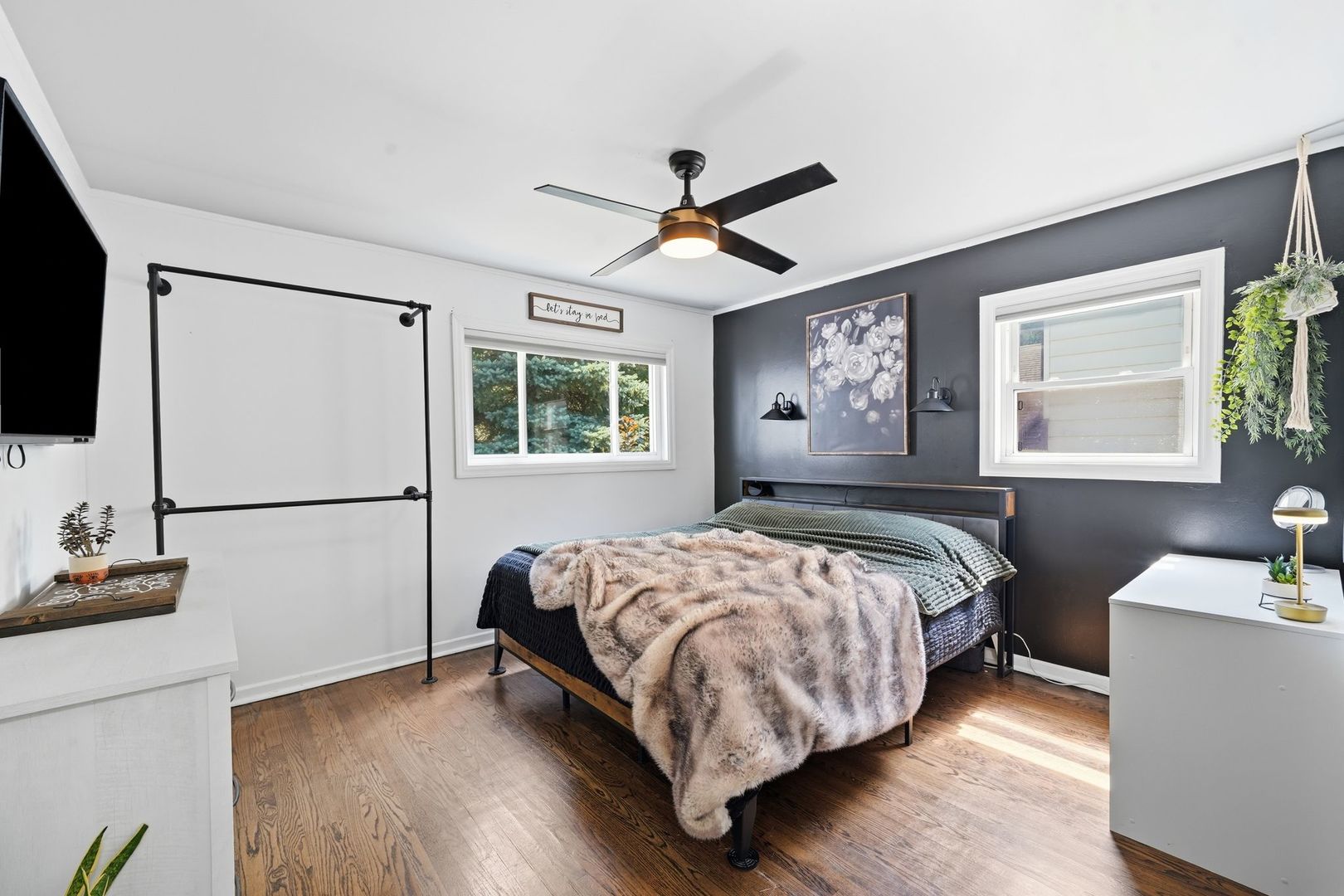 704 Long Road Property Photo 15