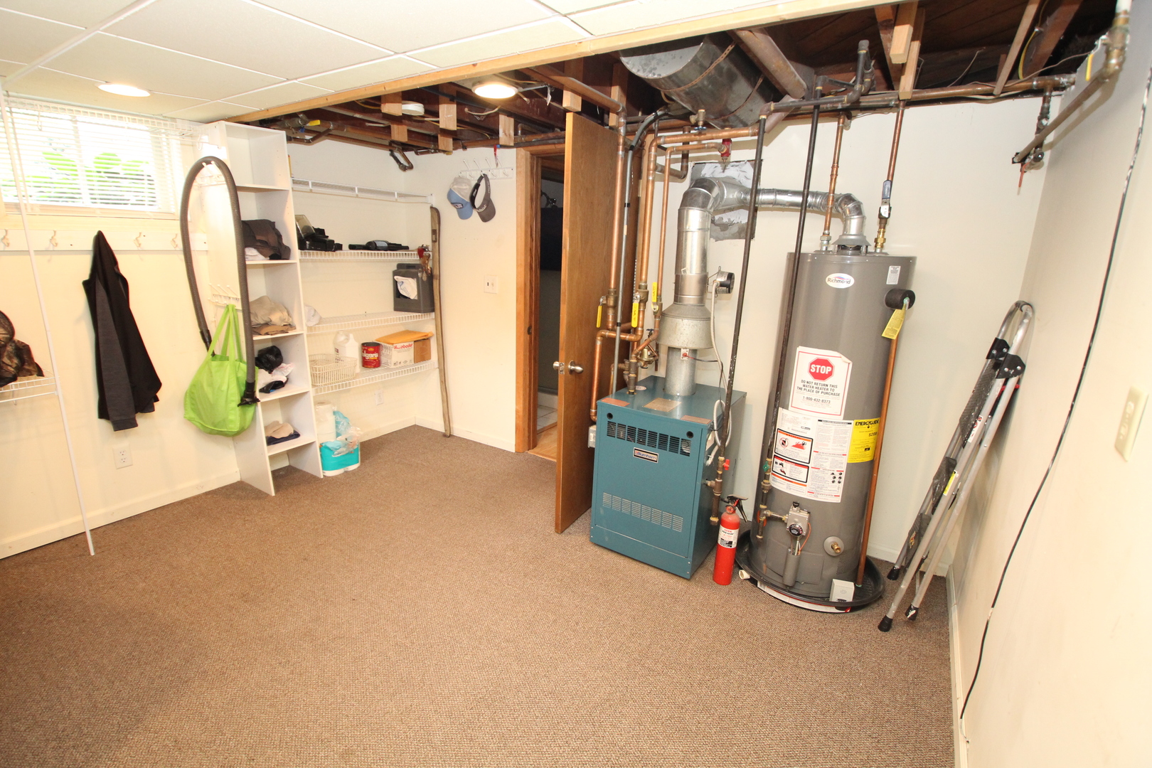 410 E Hurlbut Property Photo 40
