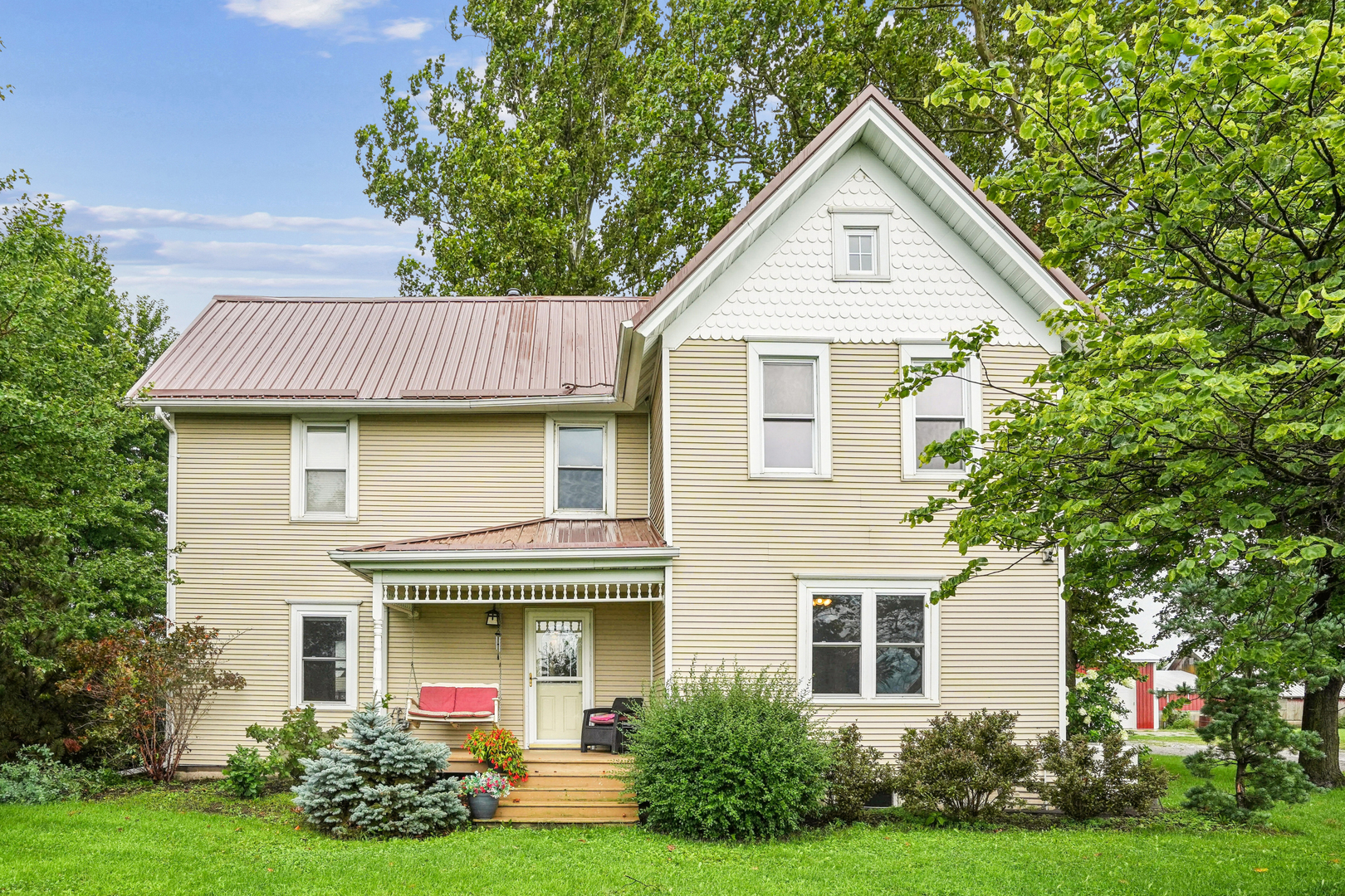 13489 Lomax Road Property Photo 4