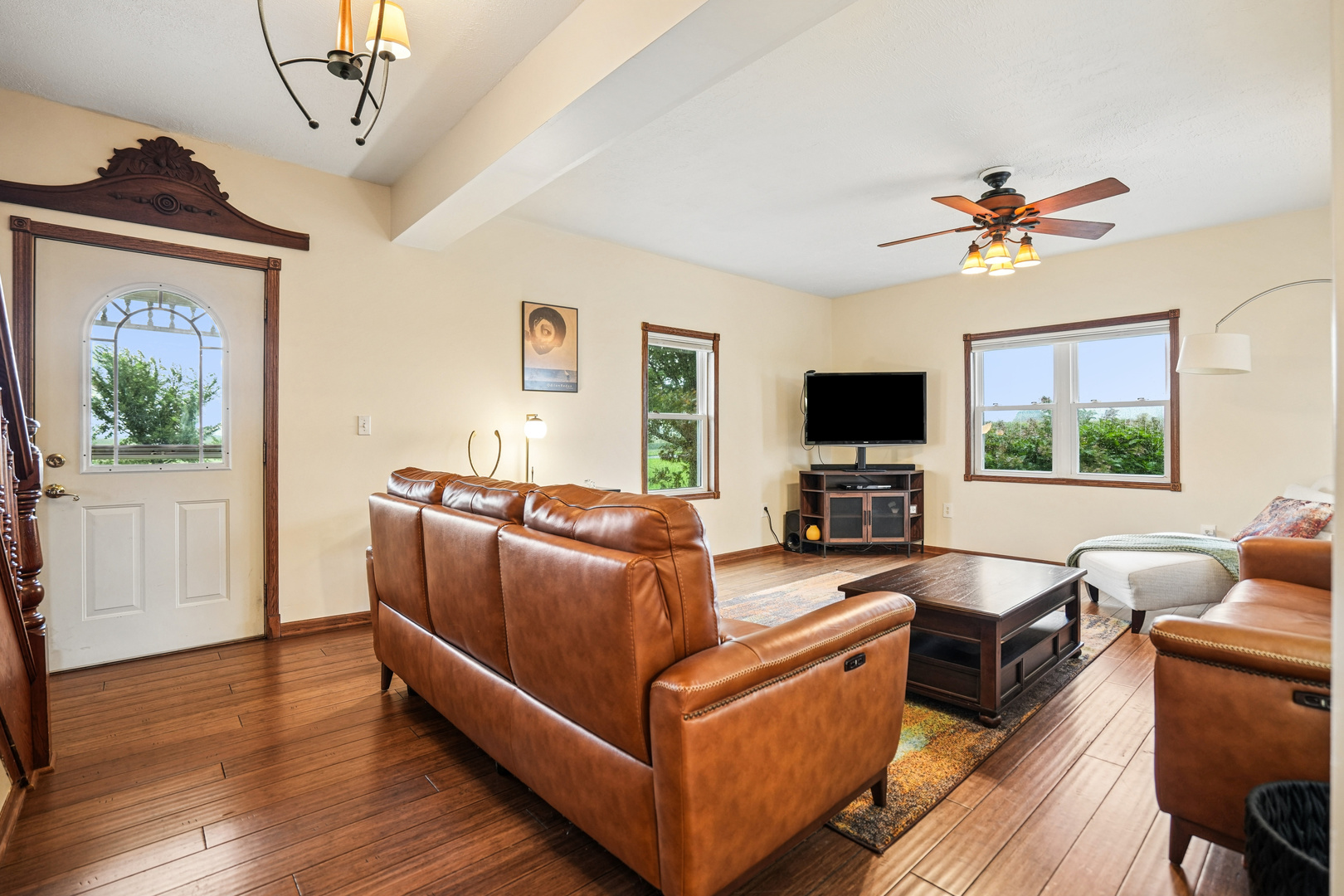 13489 Lomax Road Property Photo 7