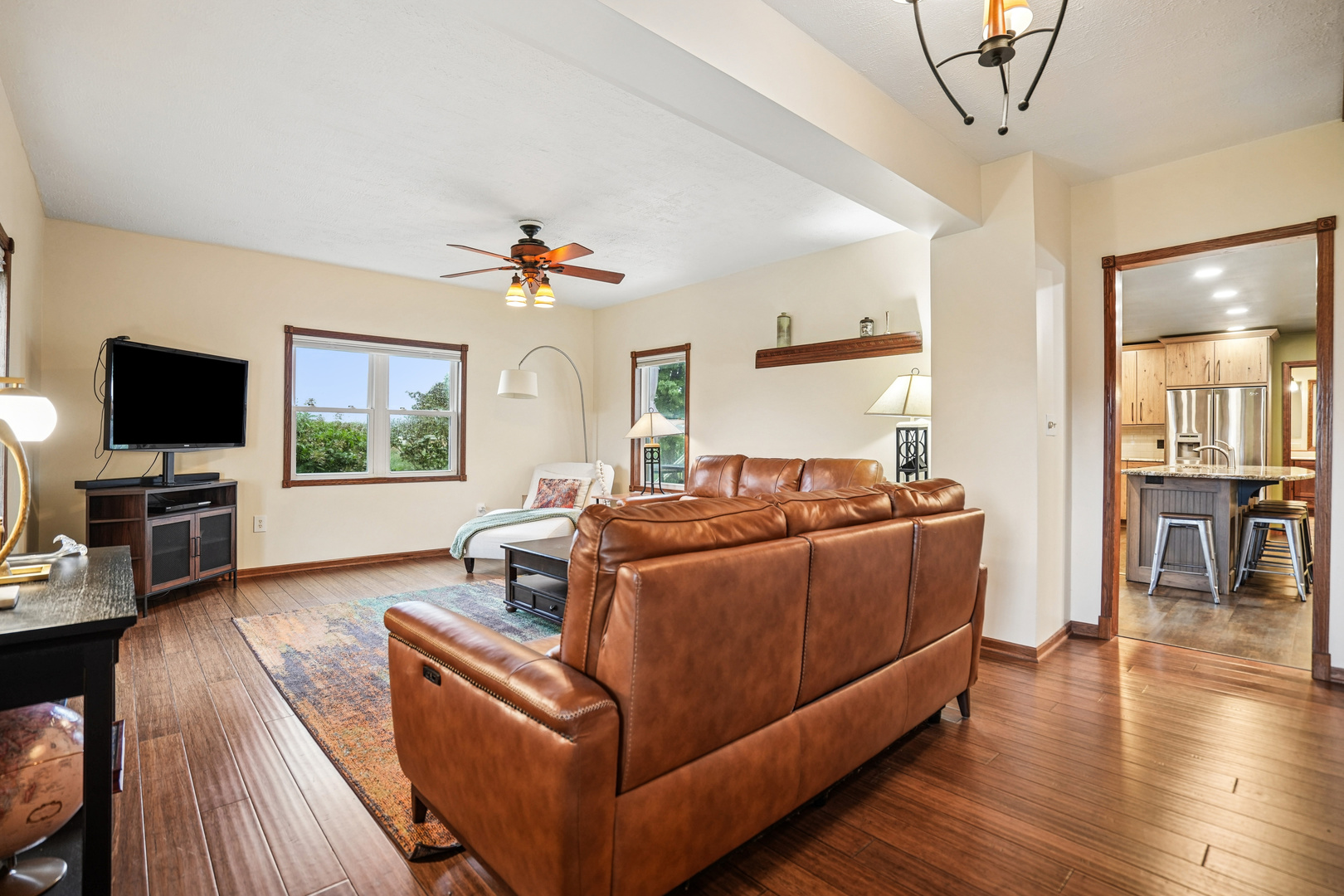 13489 Lomax Road Property Photo 8