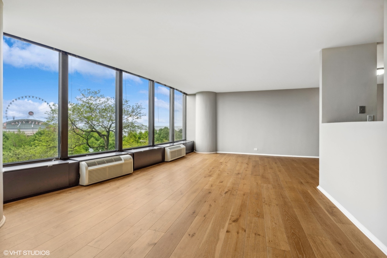 505 N Lake Shore Drive 405 Property Photo 2