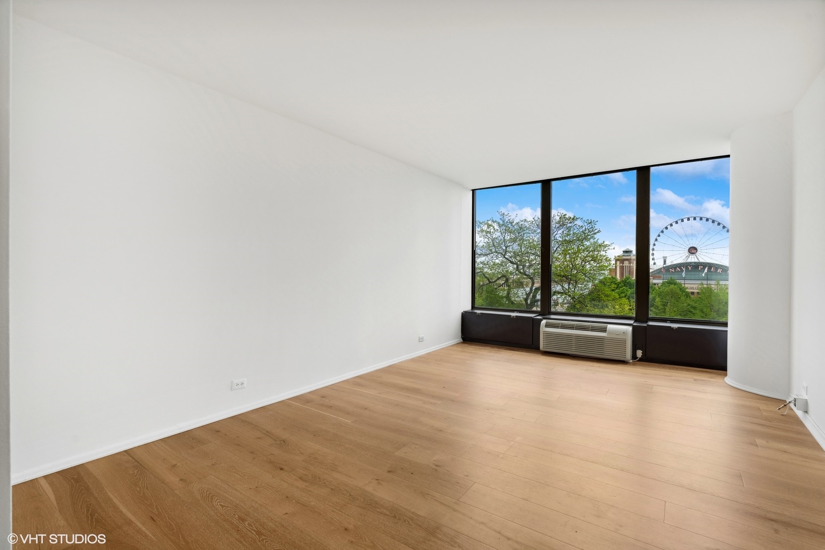 505 N Lake Shore Drive 405 Property Photo 5