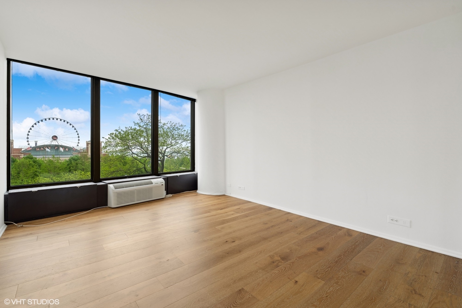 505 N Lake Shore Drive 405 Property Photo 8