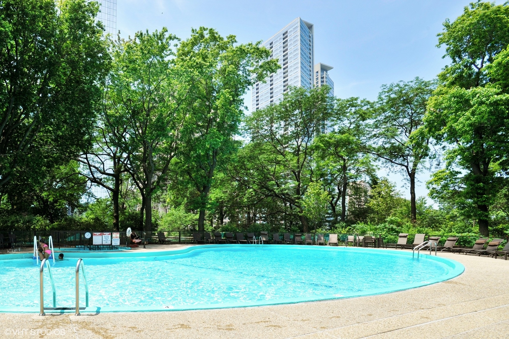 505 N Lake Shore Drive 405 Property Photo 17