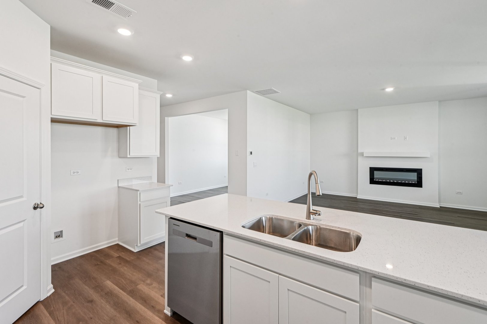 14600 S Azalia Circle Property Photo 12