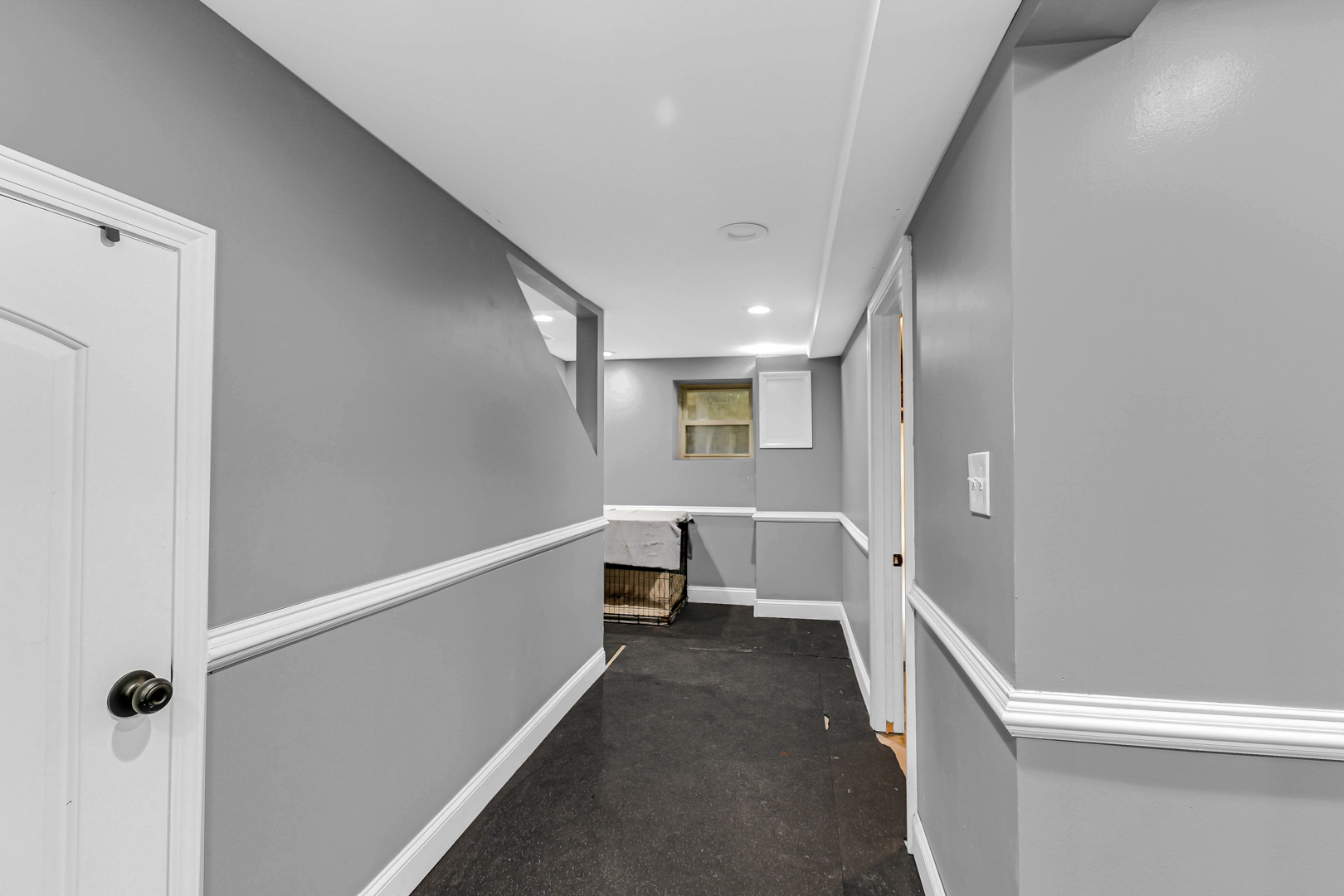 6404 S Langley Avenue Property Photo 12