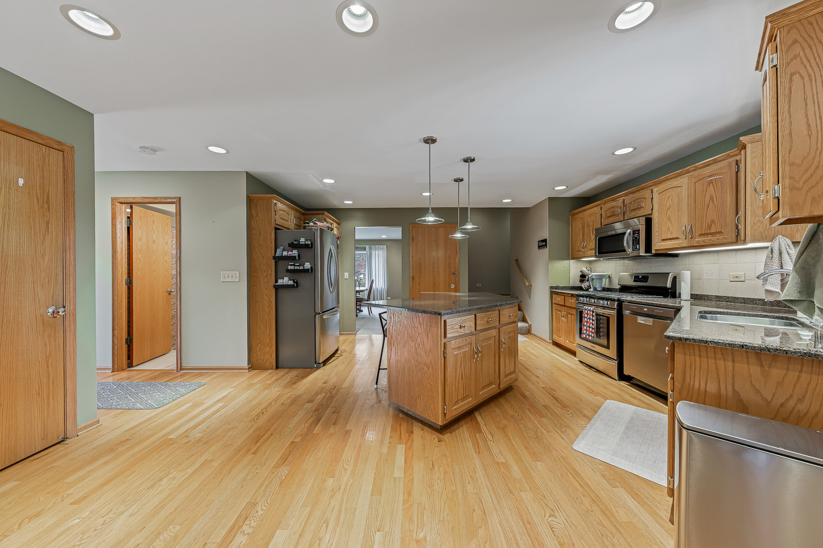 12054 Blackthorne Ridge Drive Property Photo 5