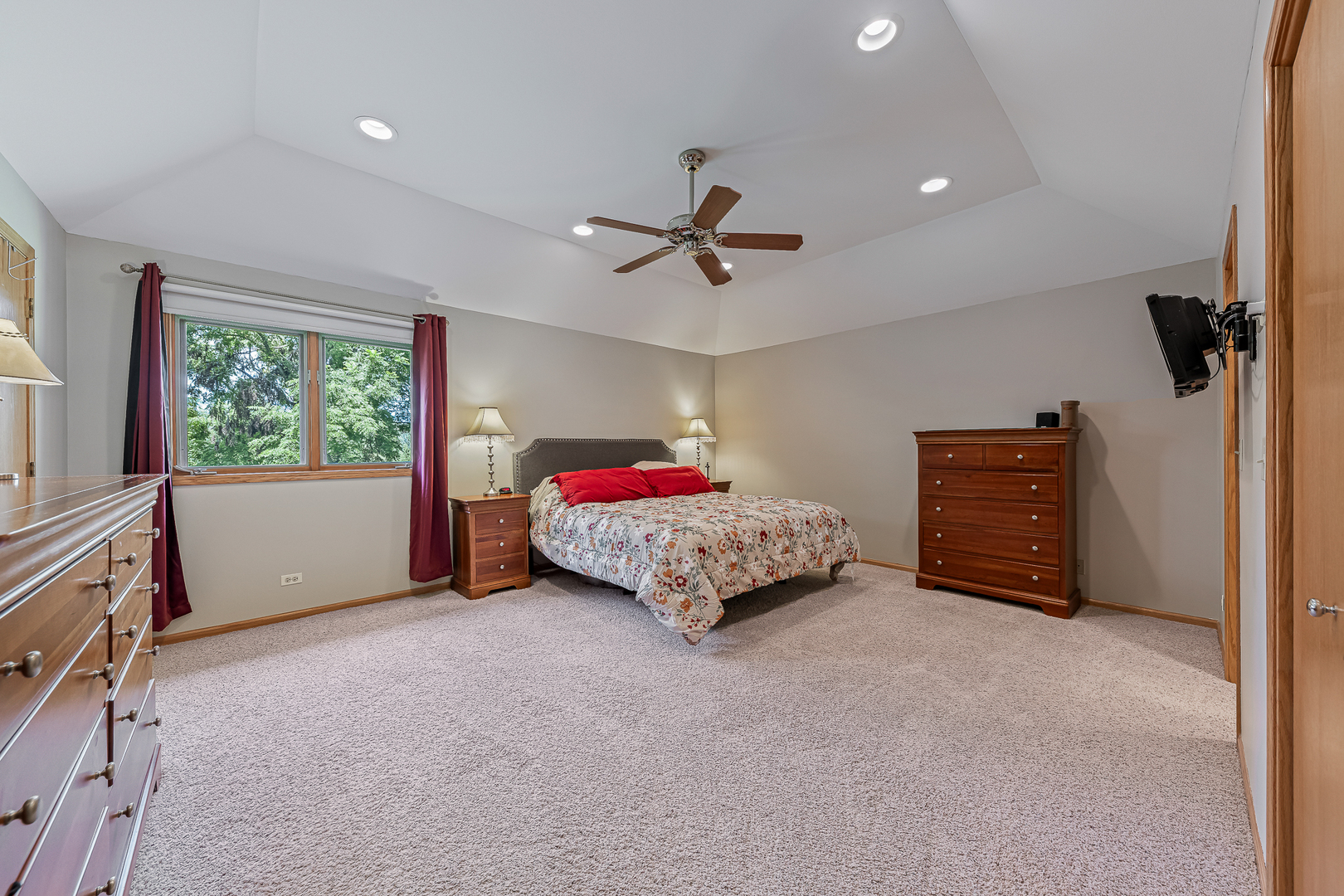 12054 Blackthorne Ridge Drive Property Photo 14