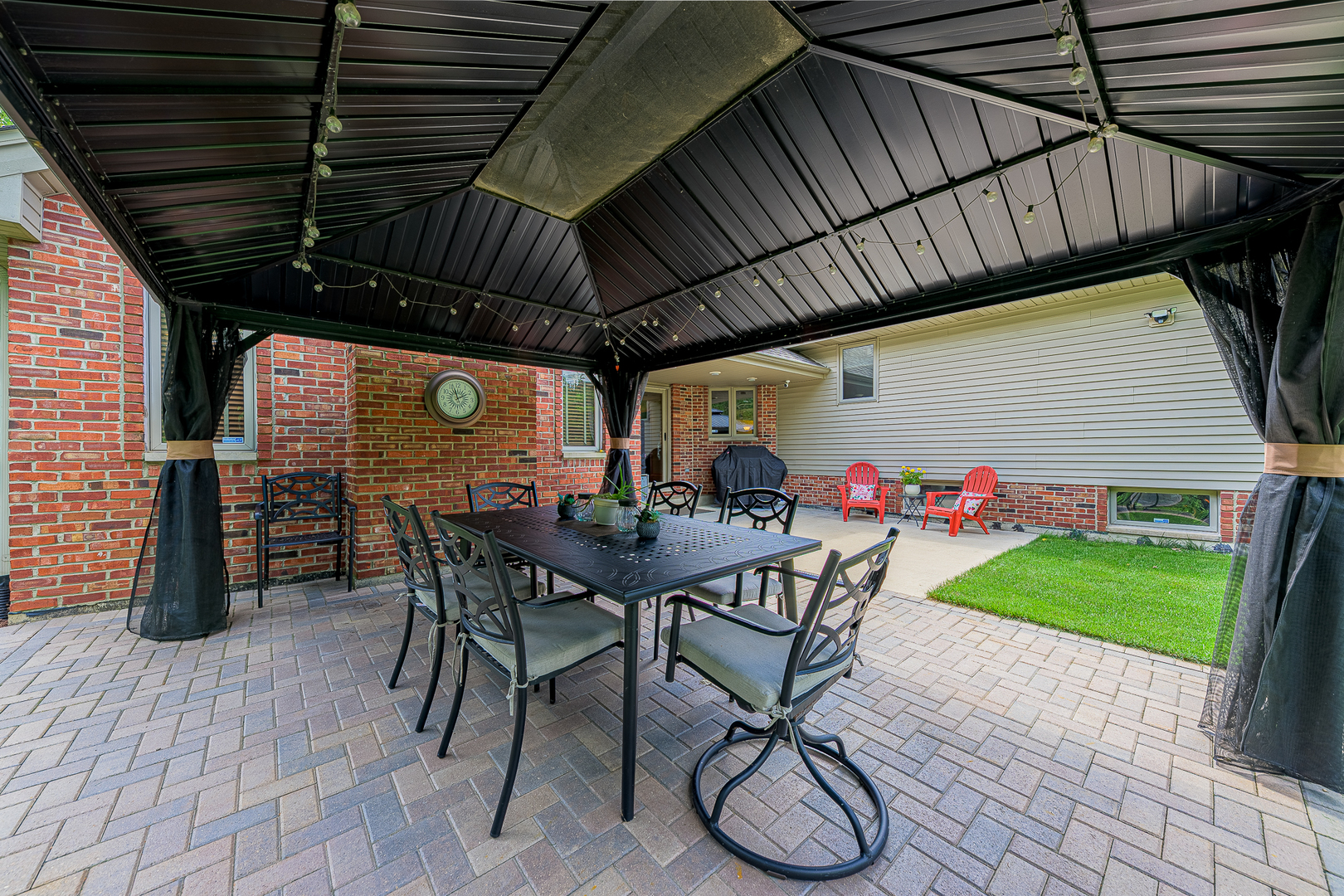 12054 Blackthorne Ridge Drive Property Photo 23