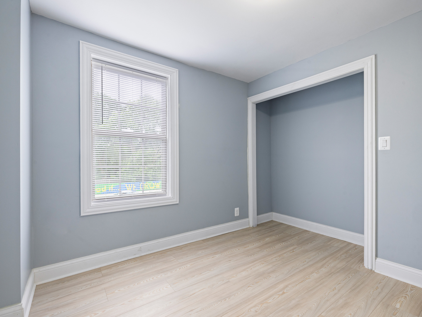 6350 S Wood Street Property Photo 18