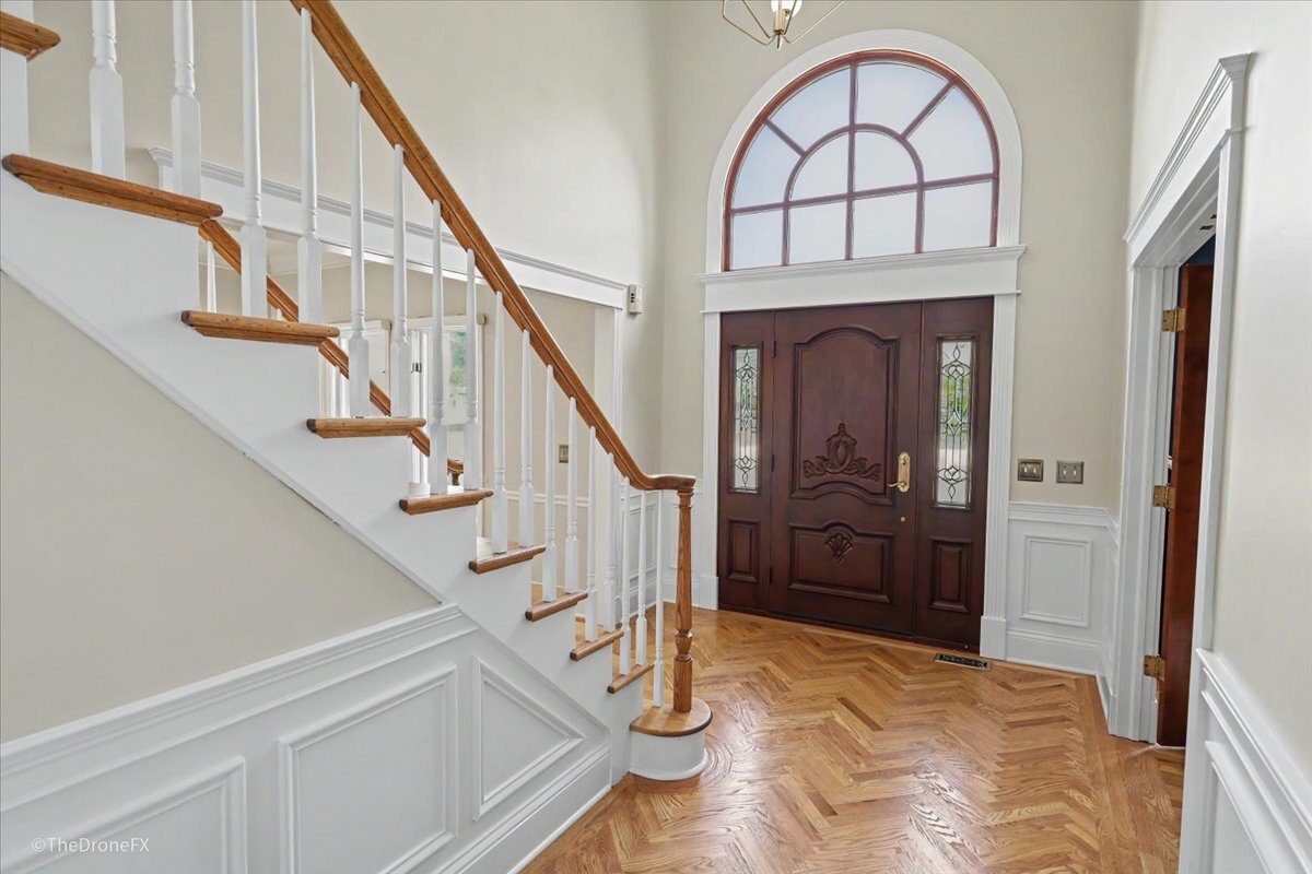 1772 Challenger Court Property Photo 2