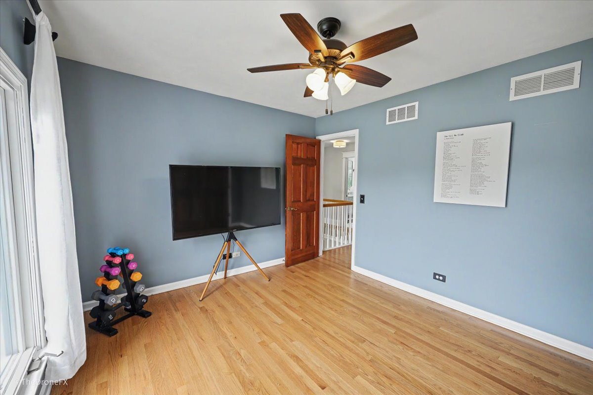 1772 Challenger Court Property Photo 32