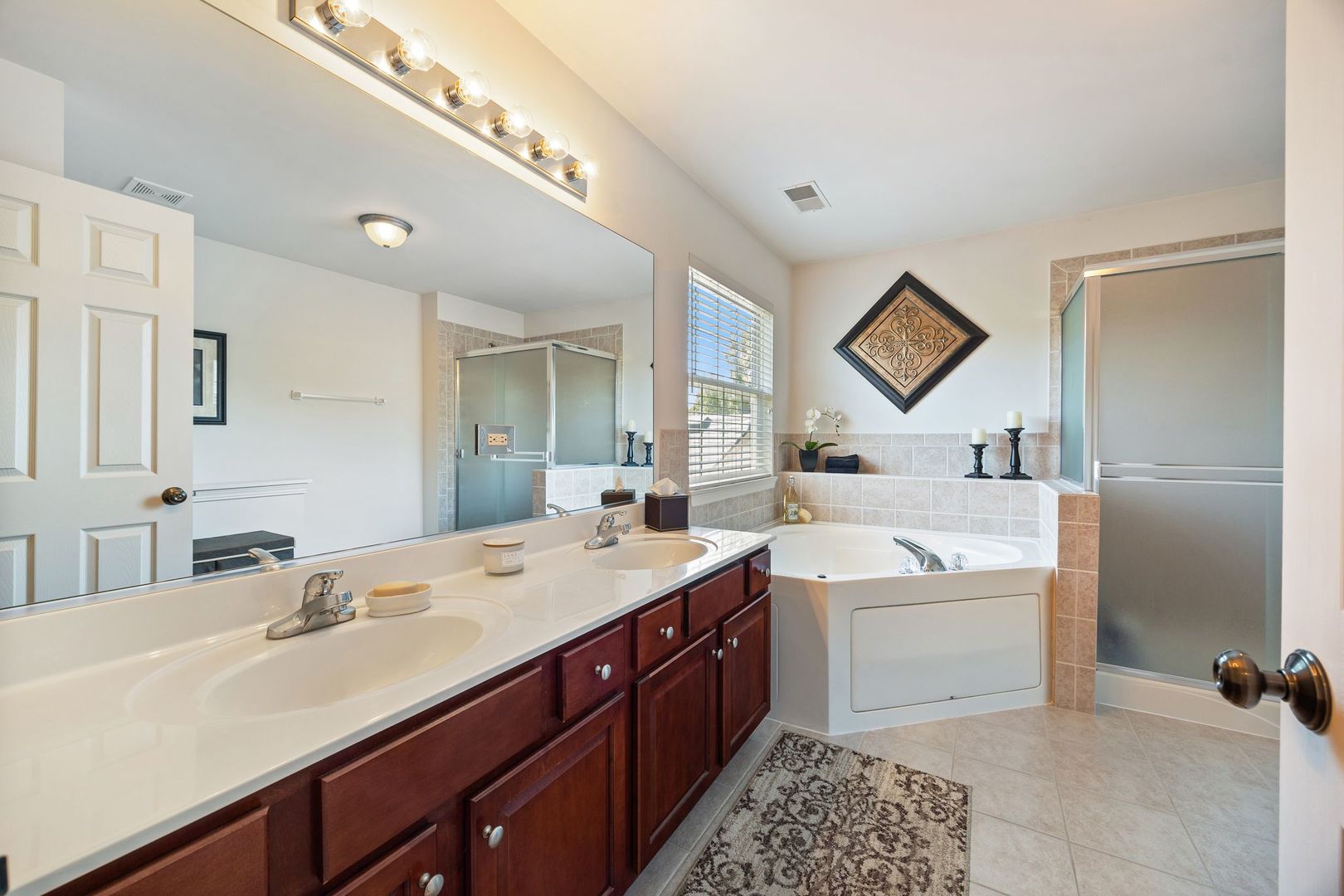 2815 Forest Creek Lane Property Photo 26