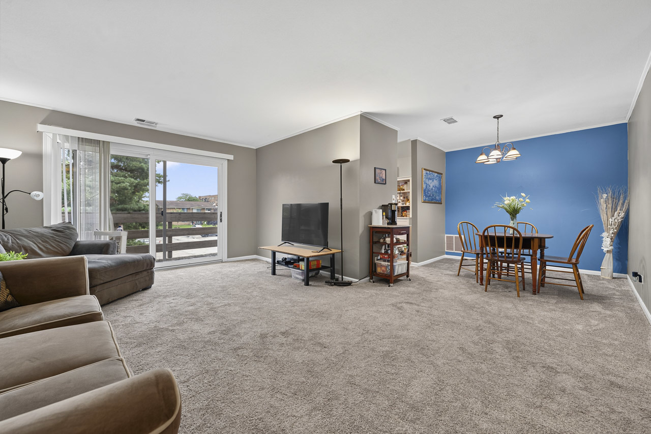 465 Raintree Court 2b Property Photo 11