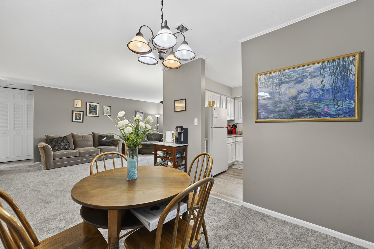 465 Raintree Court 2b Property Photo 13