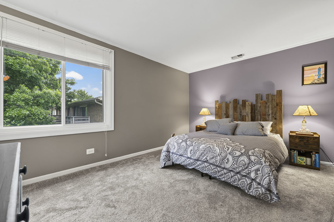 465 Raintree Court 2b Property Photo 18