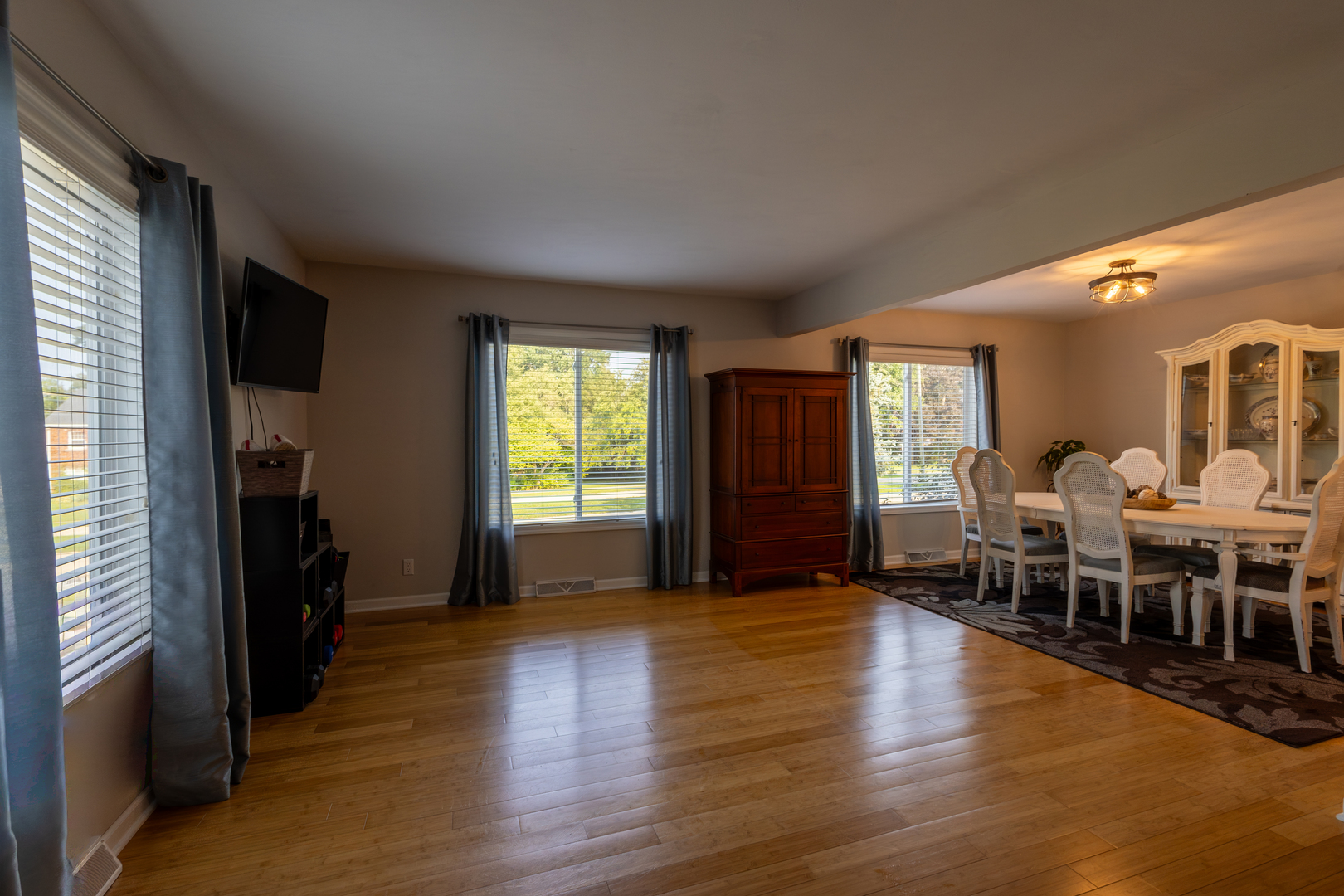 1122 S Benson Boulevard Property Photo 3