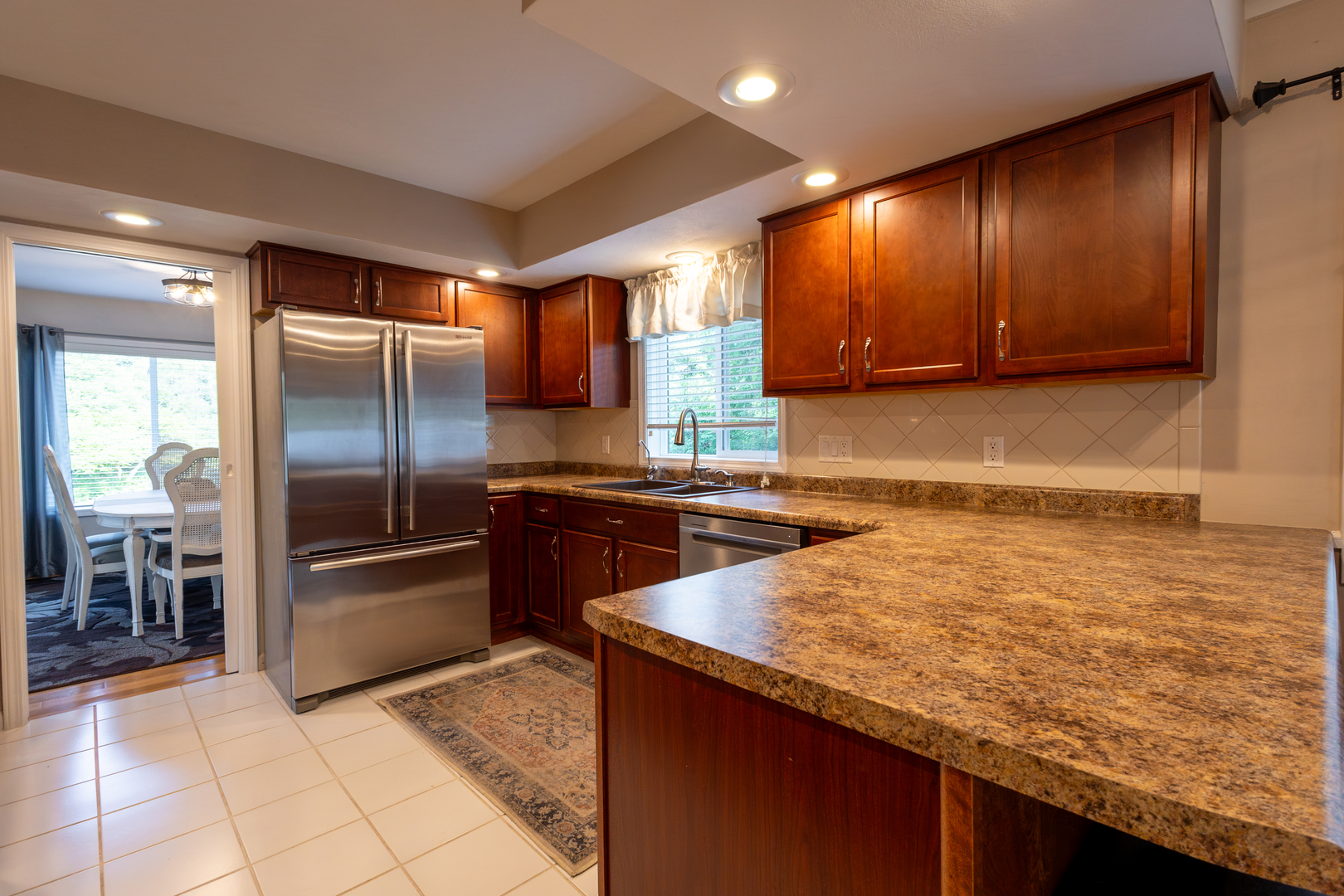 1122 S Benson Boulevard Property Photo 8