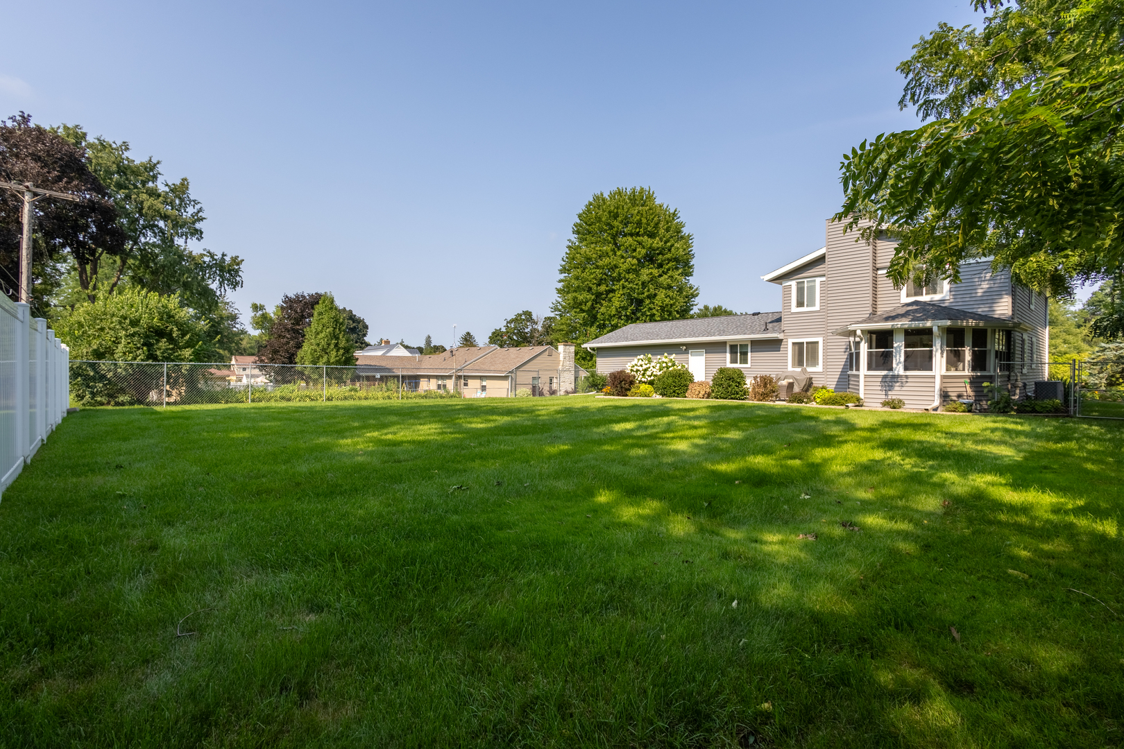 1122 S Benson Boulevard Property Photo 36