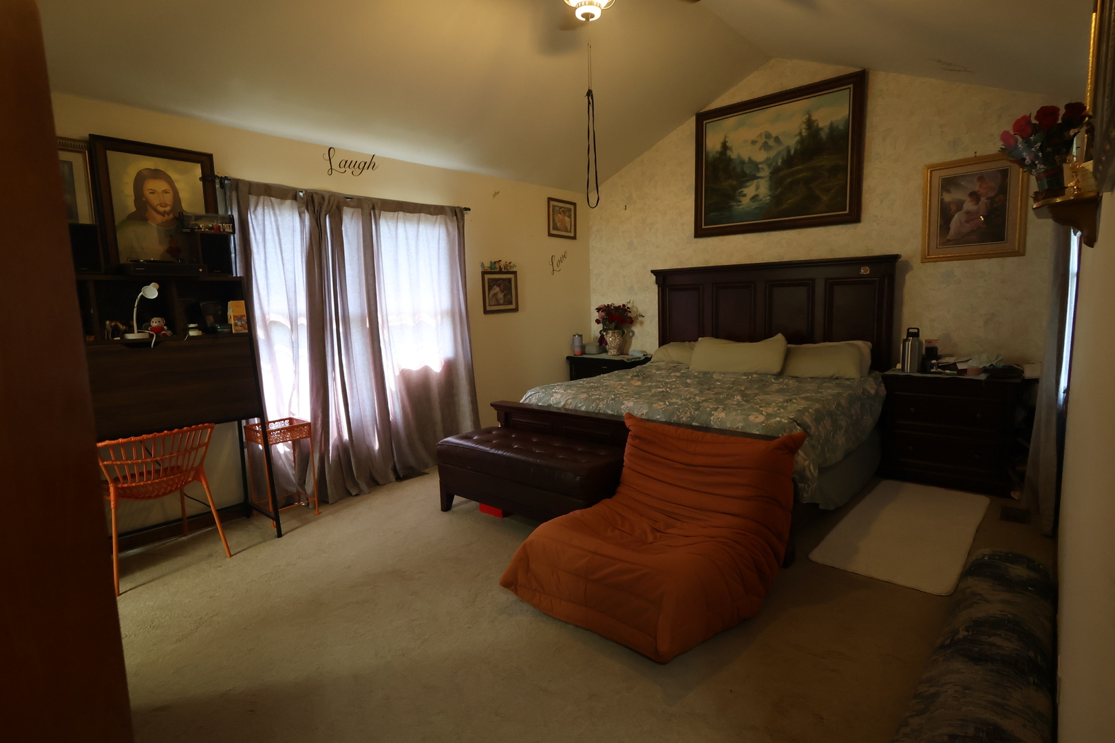 2166 Jordan Lane Property Photo 9
