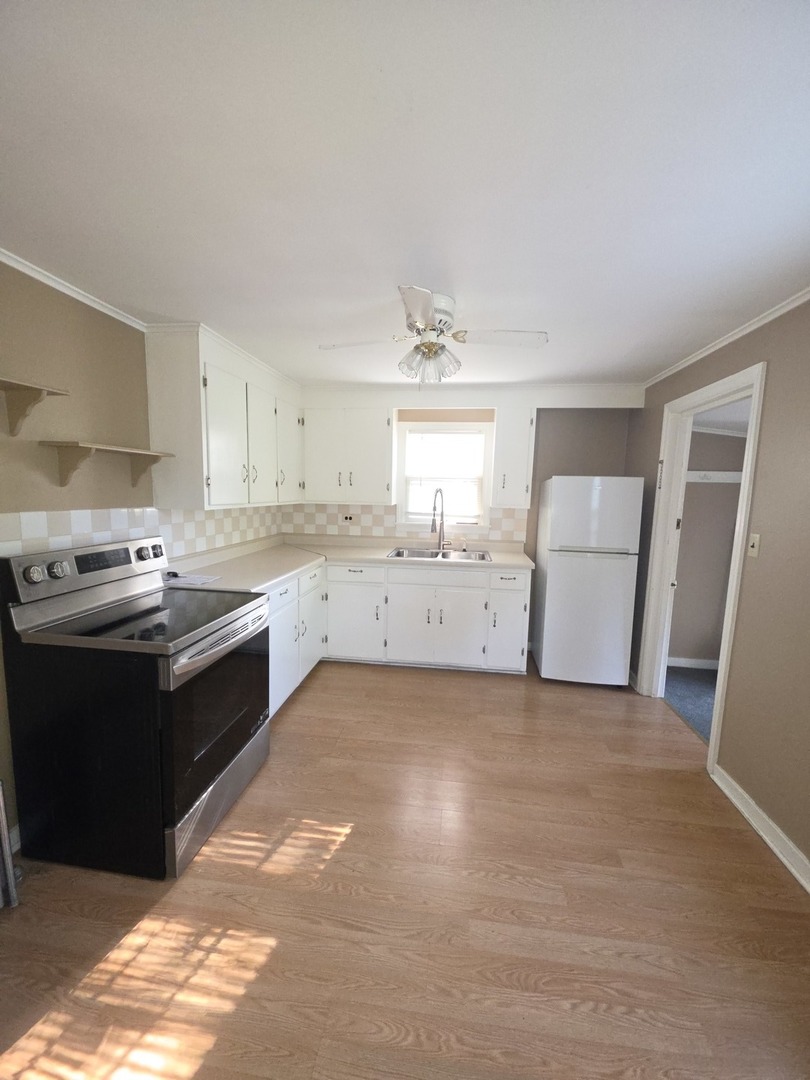 211 Edwards Avenue 2 Property Photo 3