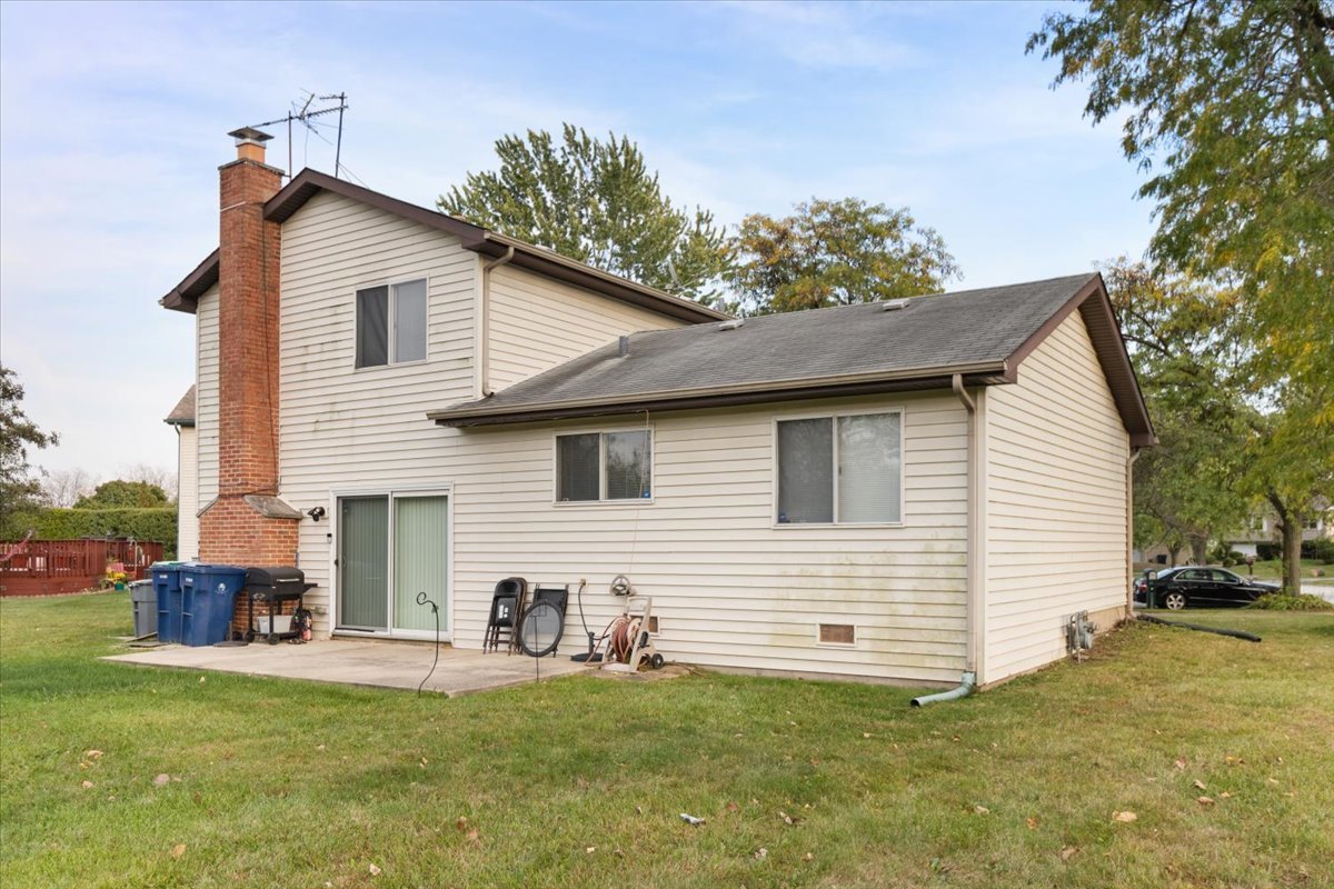 5646 Fernwood Court Property Photo 17