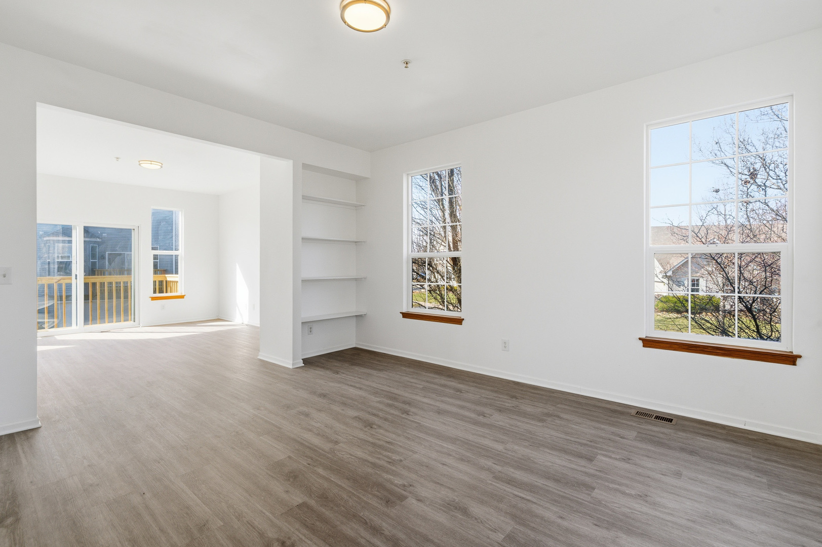 1363 Chestnut Lane Property Photo 4
