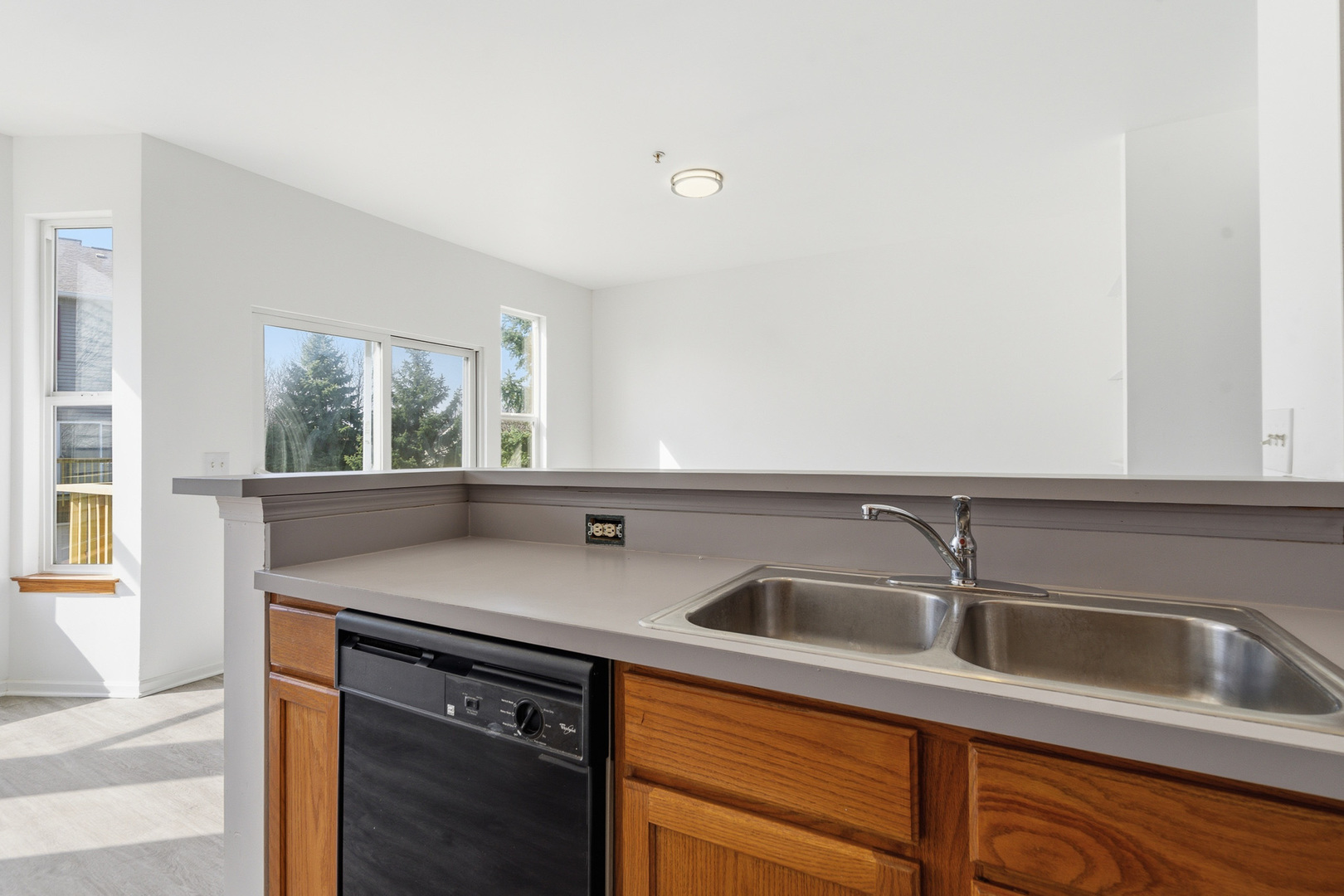 1363 Chestnut Lane Property Photo 10