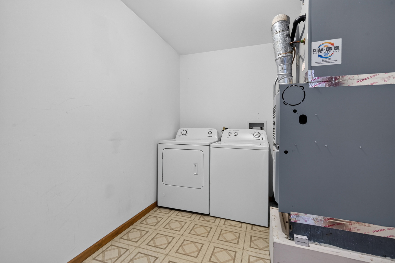 2789 Glasgow Court Z2 Property Photo 15
