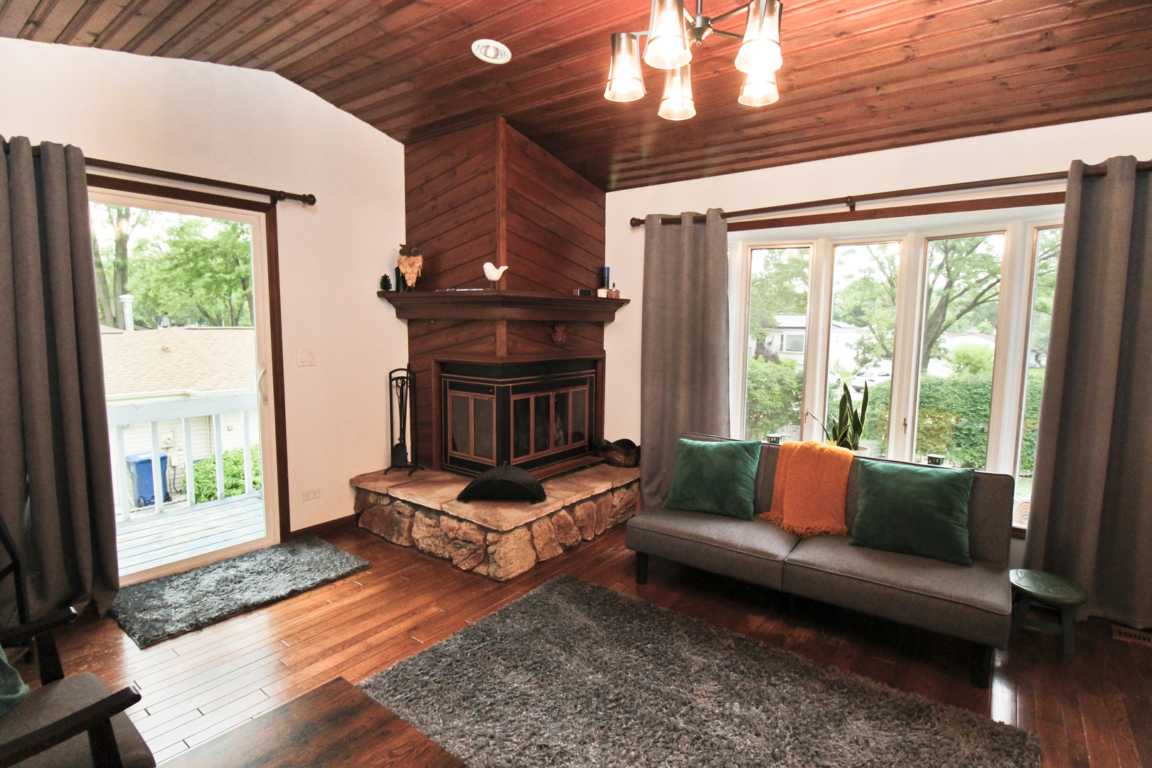 500 Redwood Lane Property Photo 7
