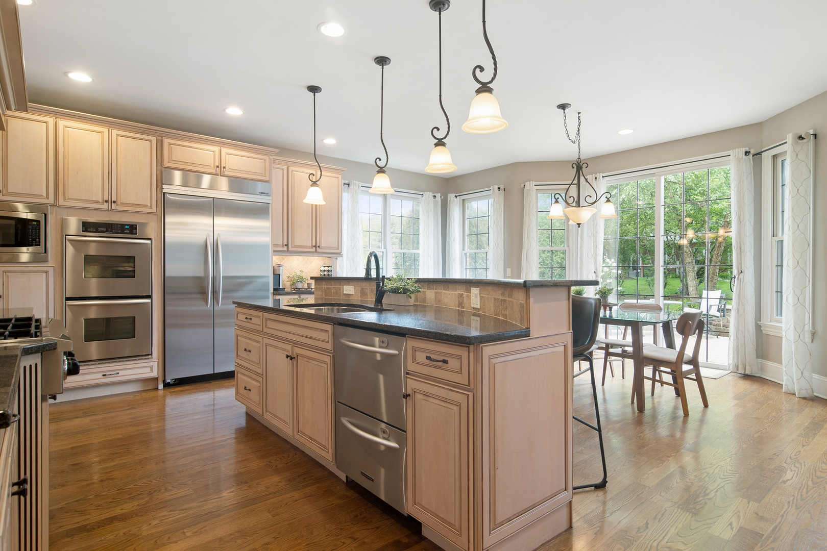 1301 N Chicago Avenue Property Photo 17
