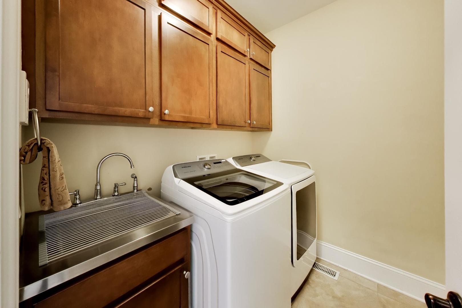 1301 N Chicago Avenue Property Photo 28