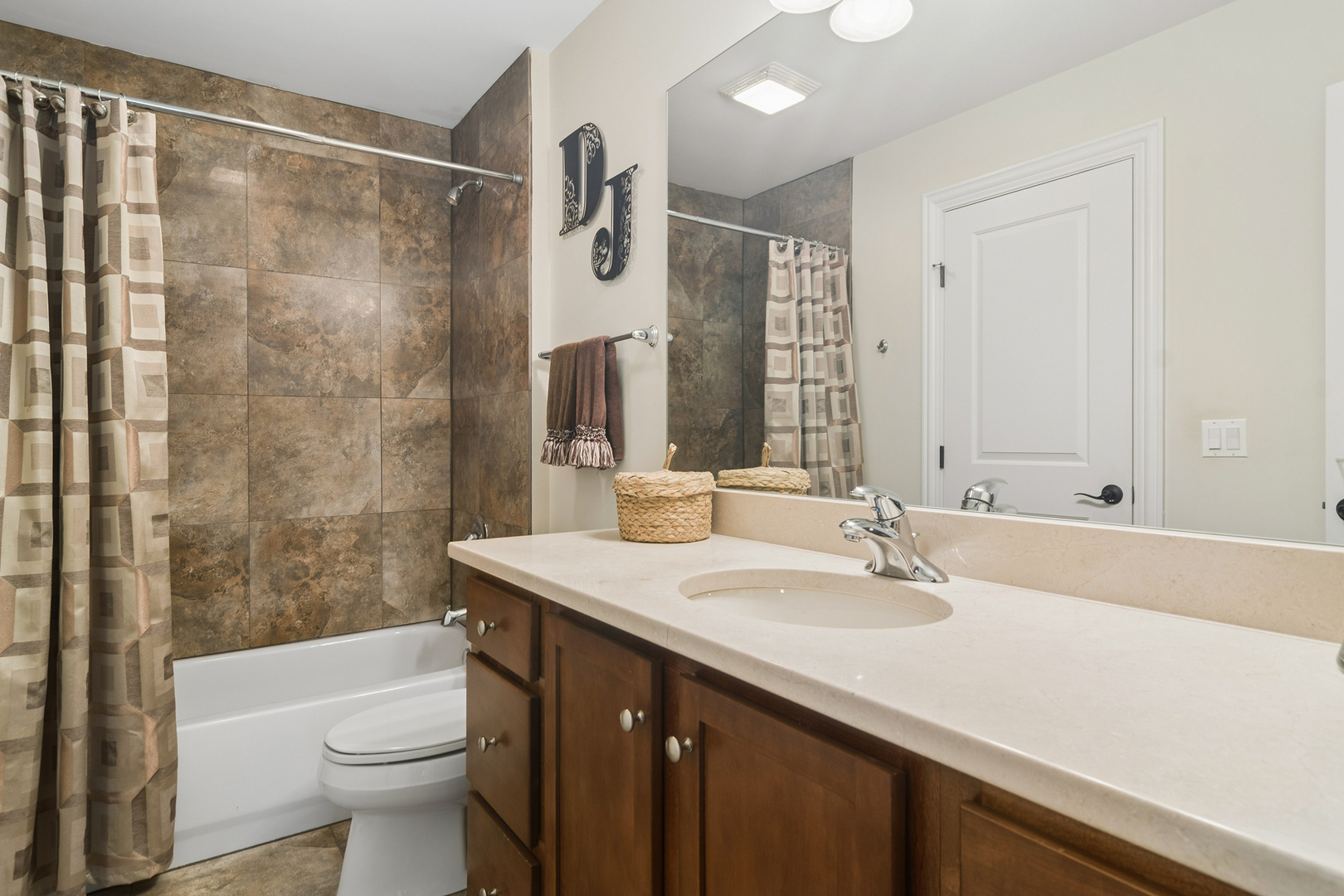 1301 N Chicago Avenue Property Photo 39