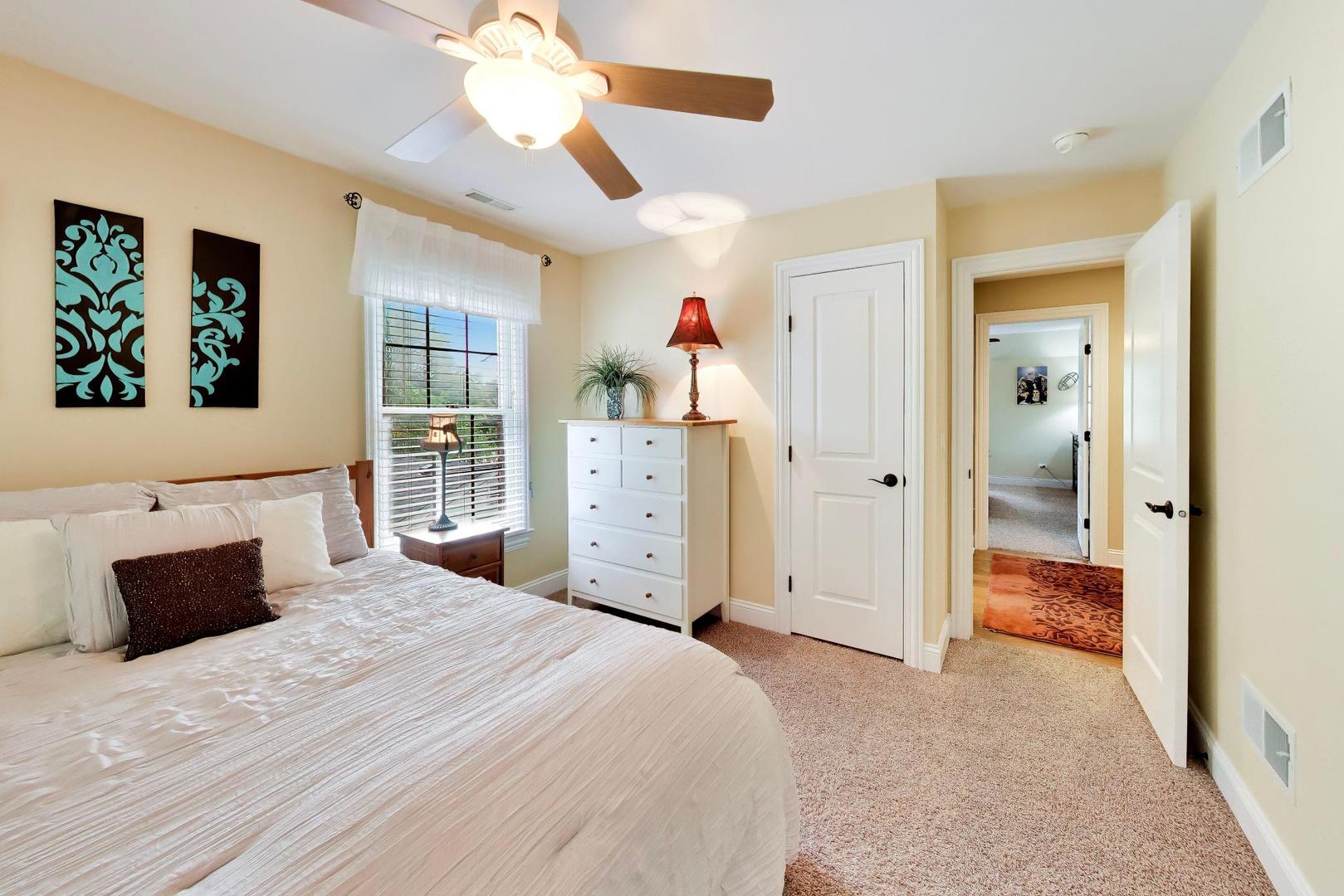 1301 N Chicago Avenue Property Photo 43