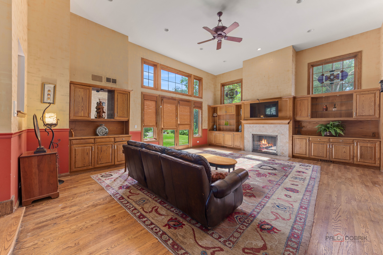1380 Valley Road Property Photo 17