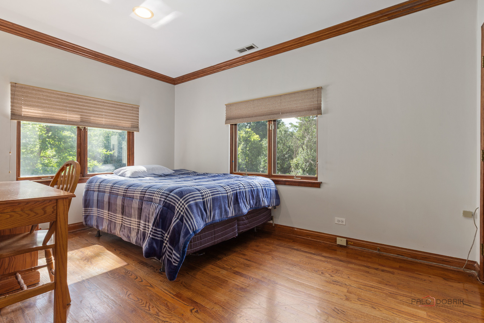 1380 Valley Road Property Photo 23
