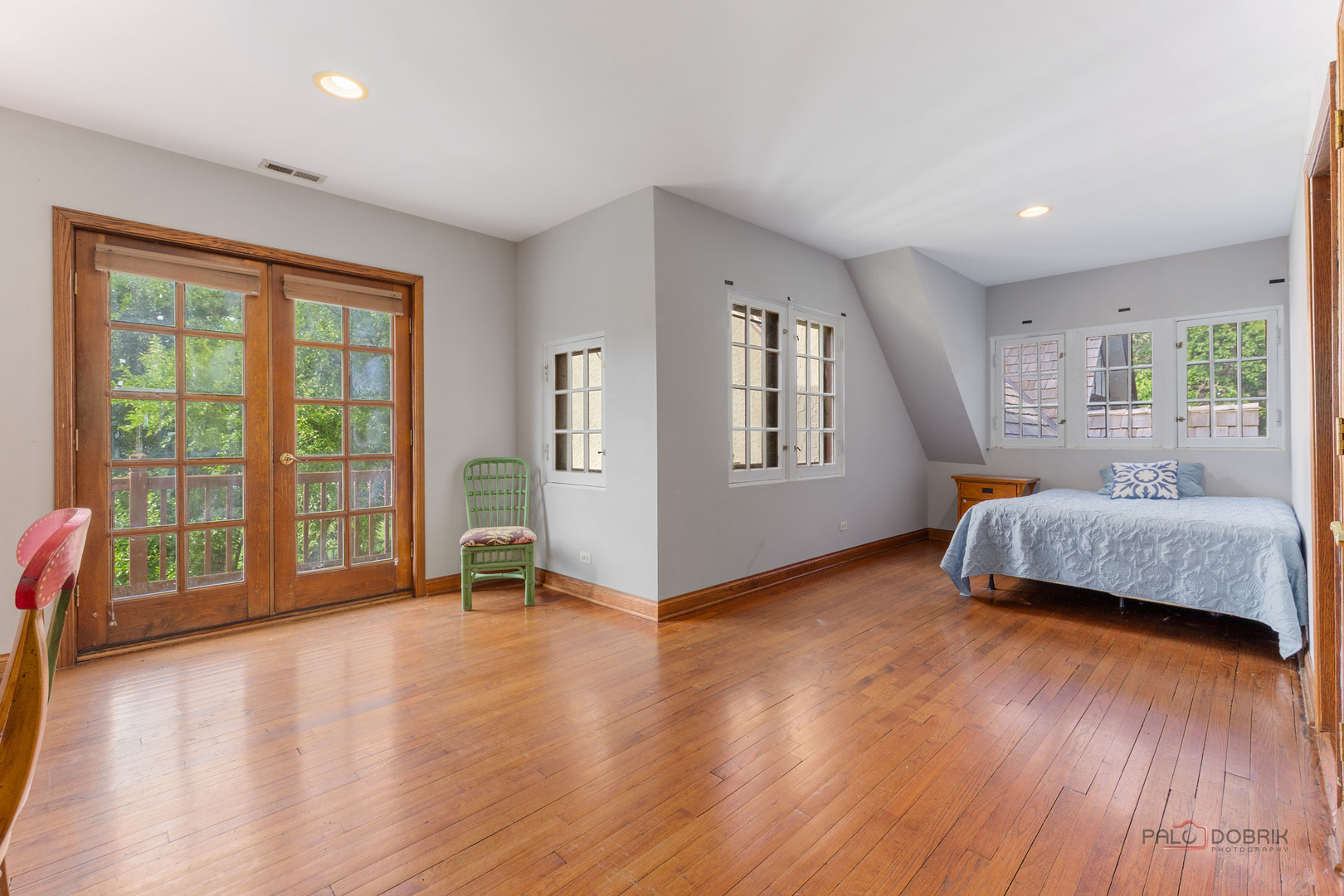 1380 Valley Road Property Photo 31