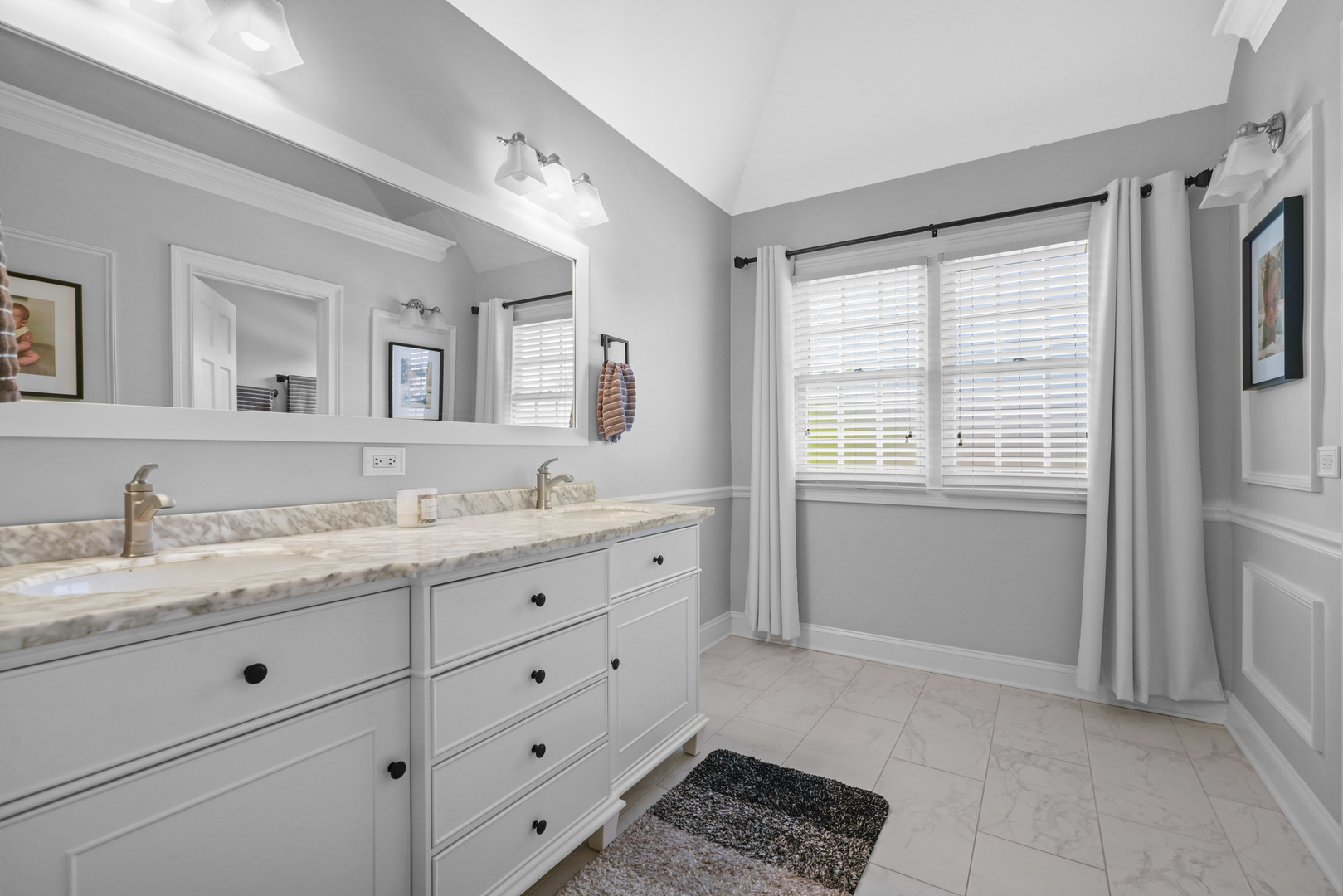 2404 Bainbridge Boulevard Property Photo 18