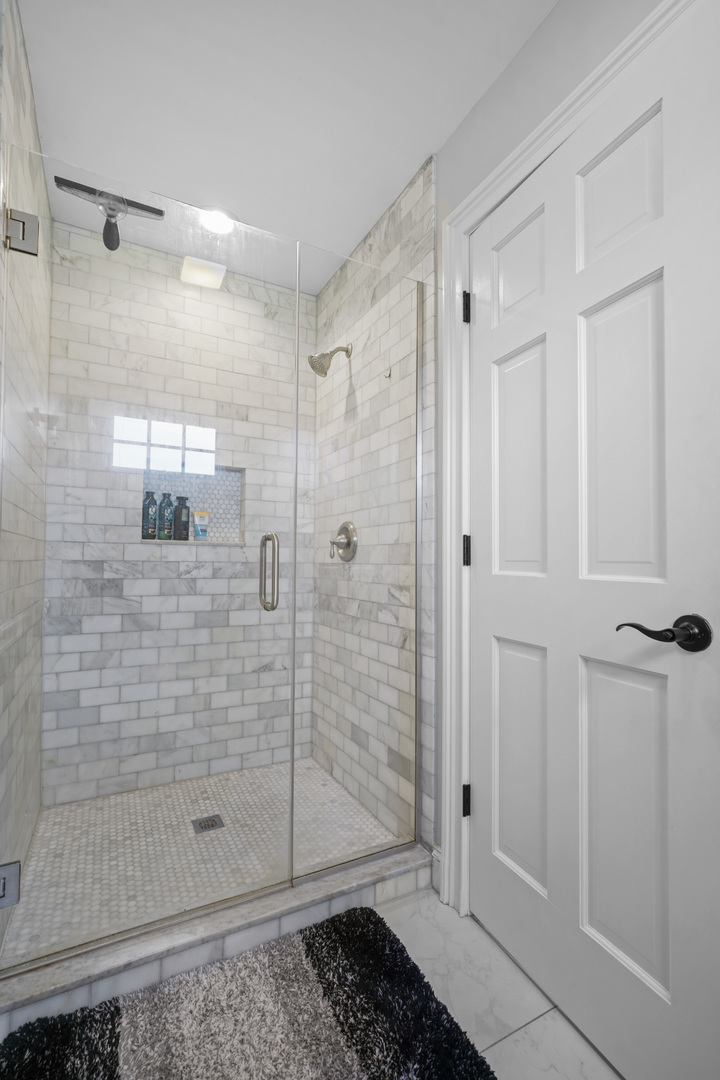 2404 Bainbridge Boulevard Property Photo 19