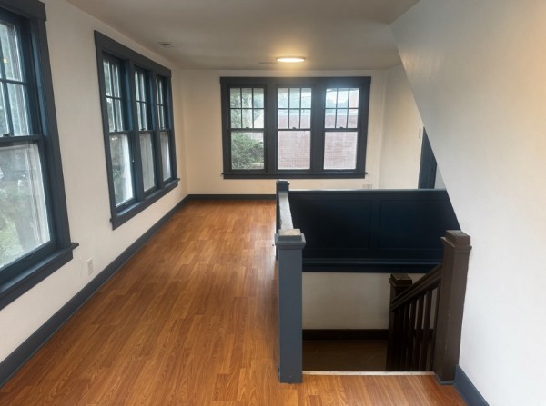 105 University Street 2 Property Photo 2
