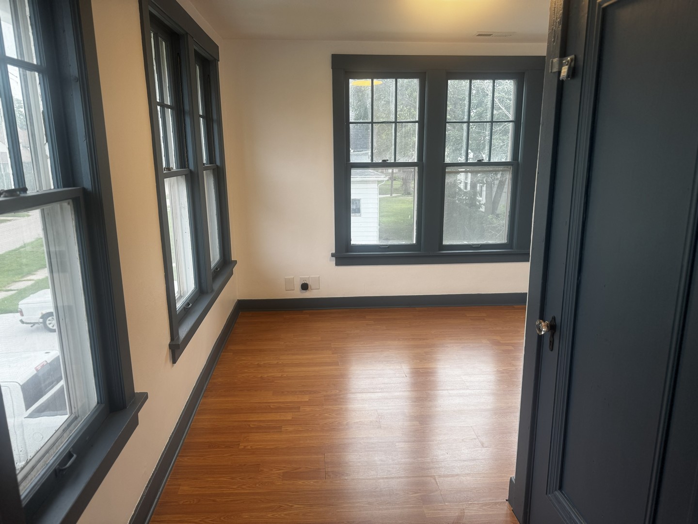105 University Street 2 Property Photo 5